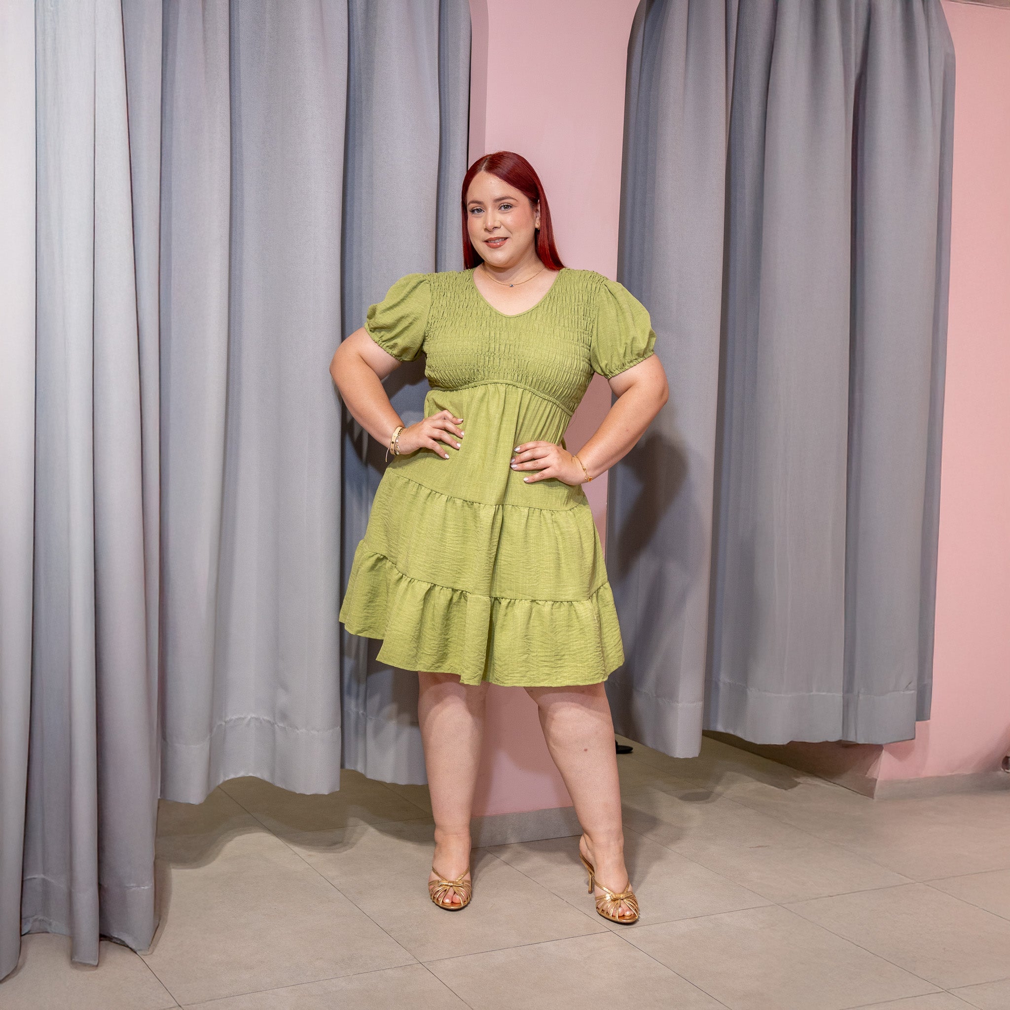 Vestidos Curvy Elegantes y Modernos