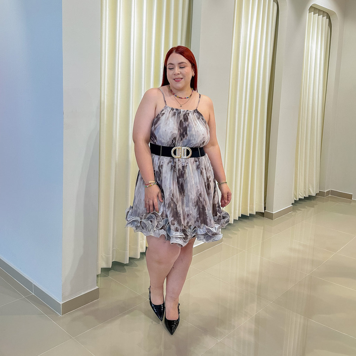 Vestidos Curvy Elegantes y Modernos