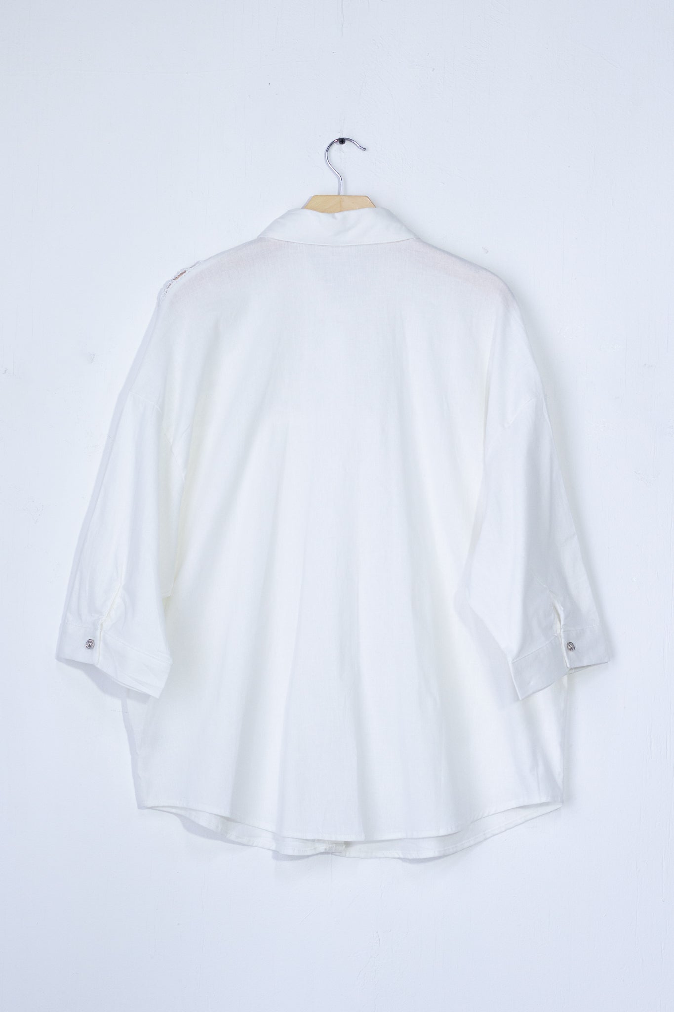 Camisa lino bordada