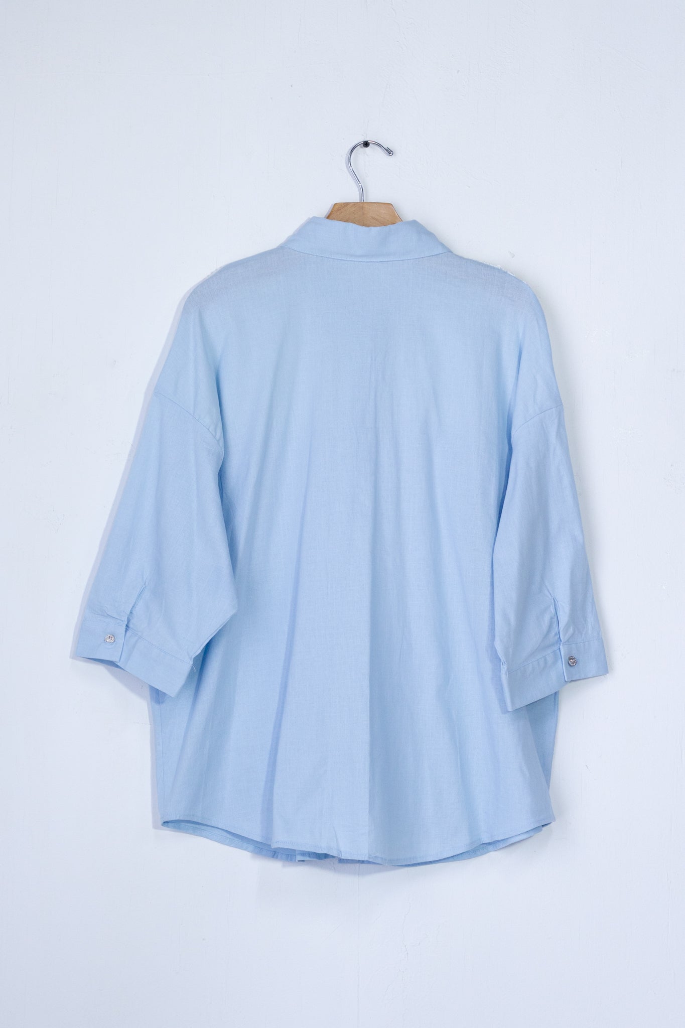 Camisa lino bordada