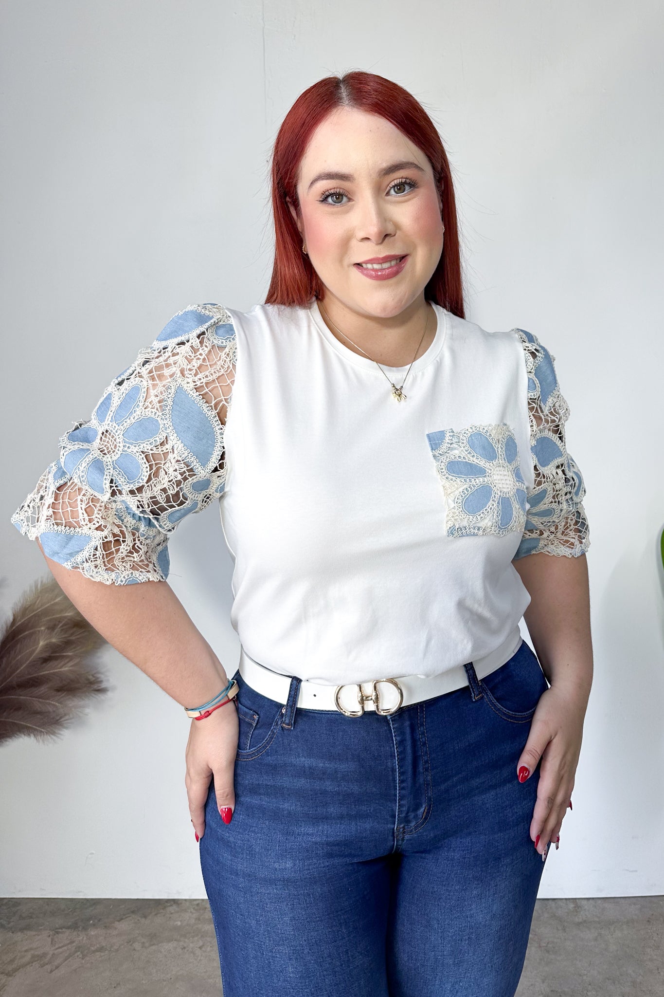 Blusa manga encaje