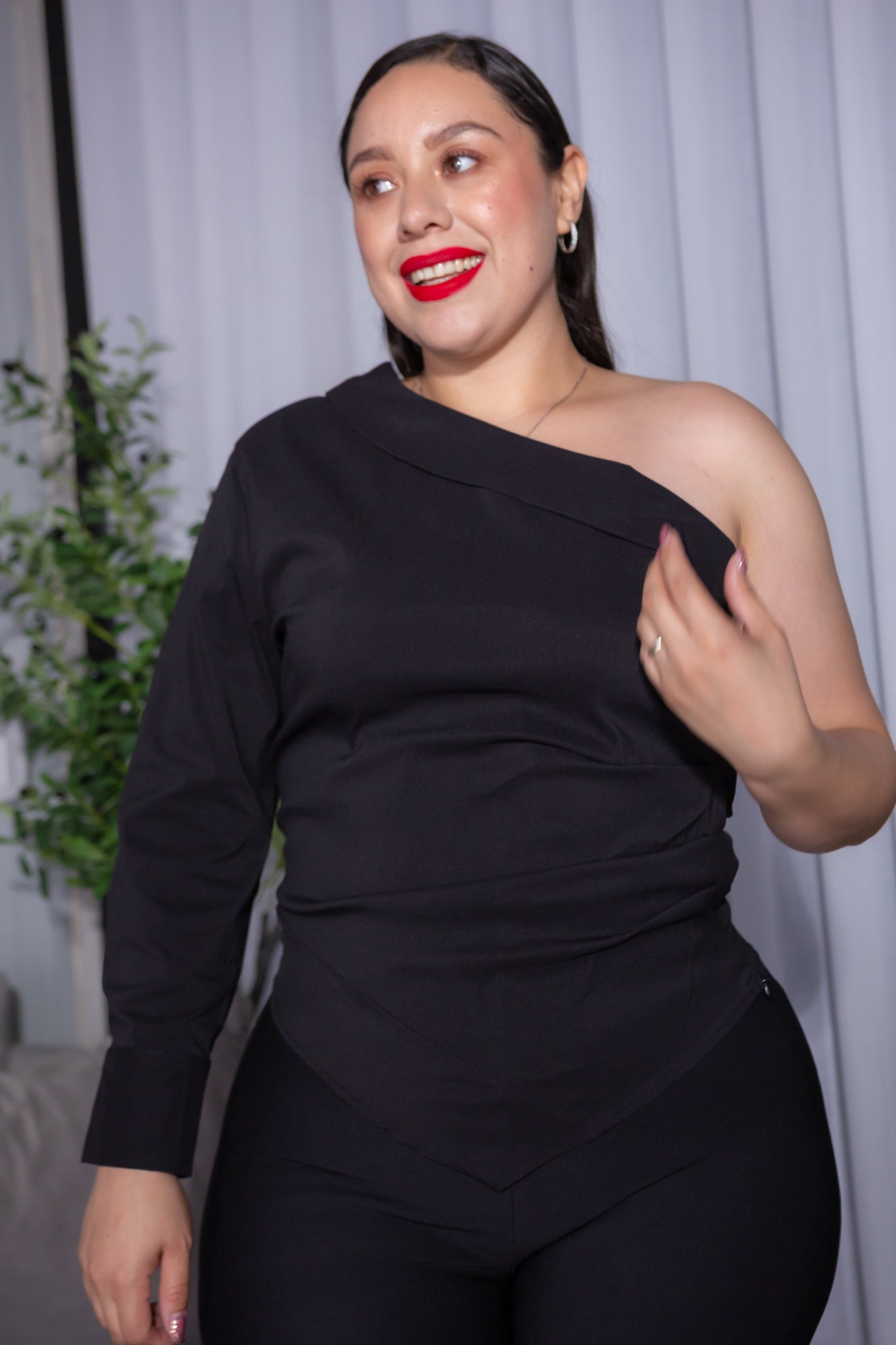 Blusa off shoulder top negro