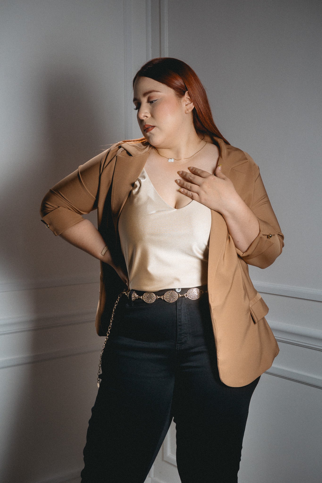 Blusa satin tirantes beige