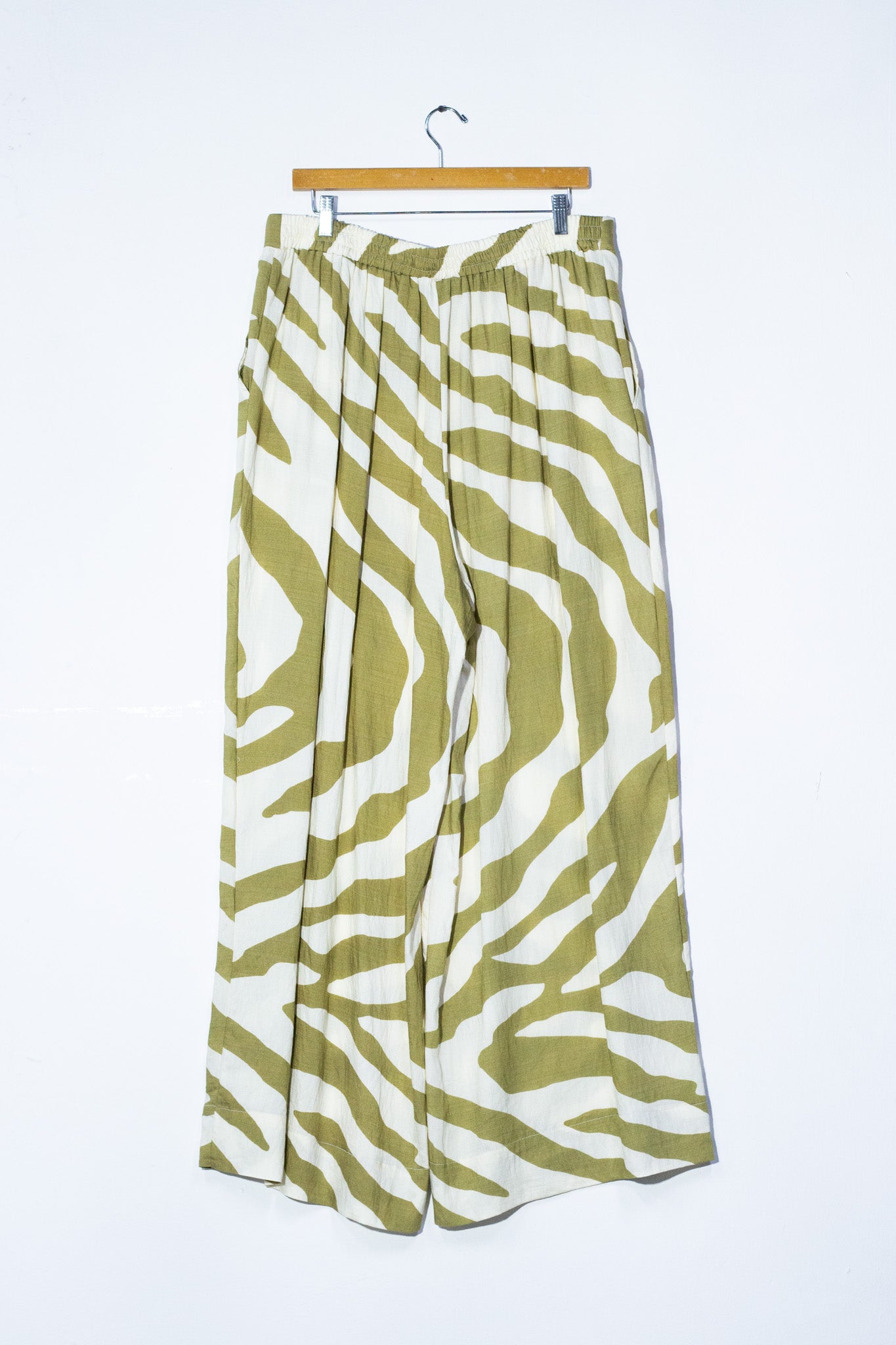 Set pantalon top halter estampado