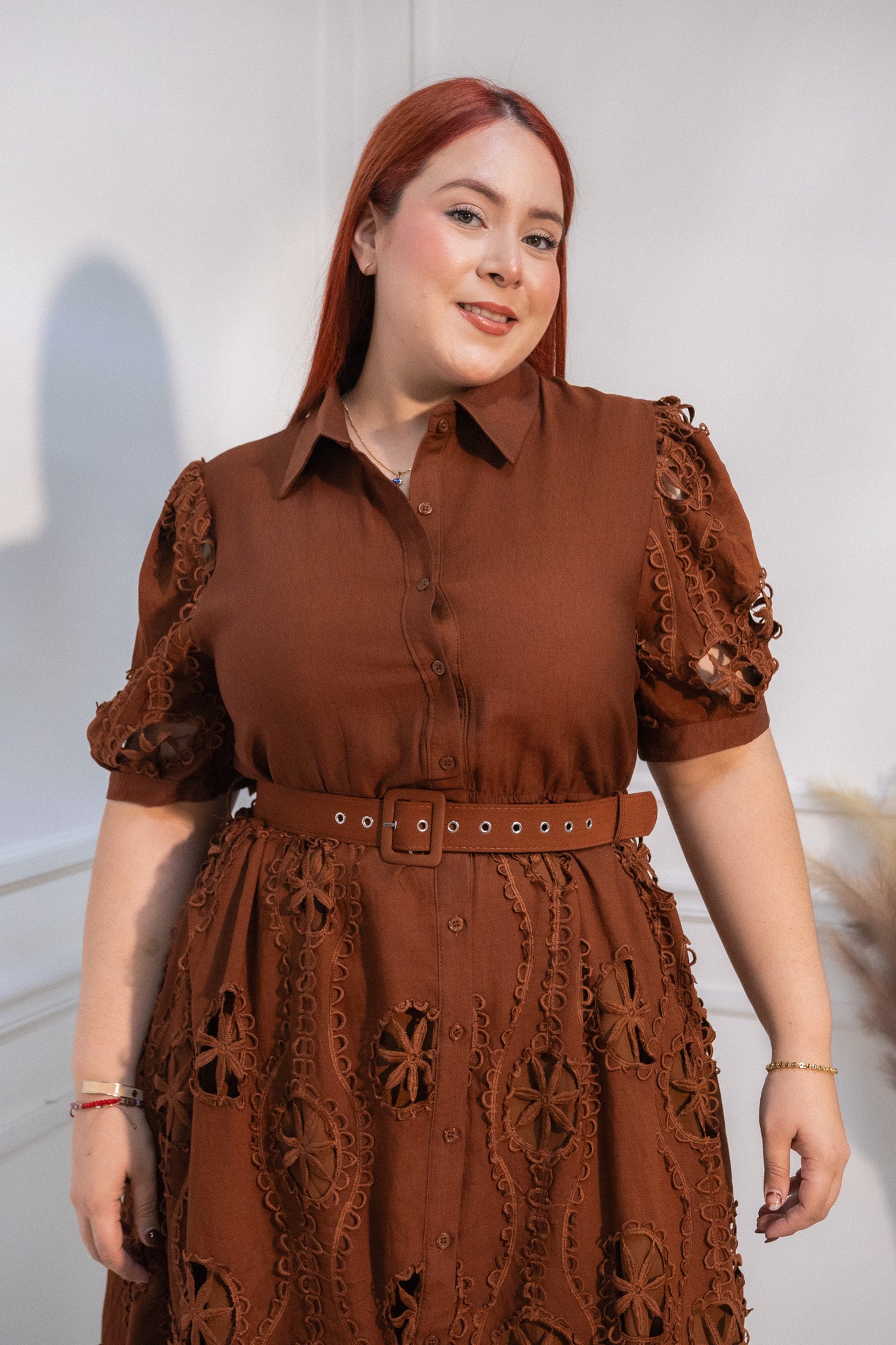 Maxi vestido bordado cafe