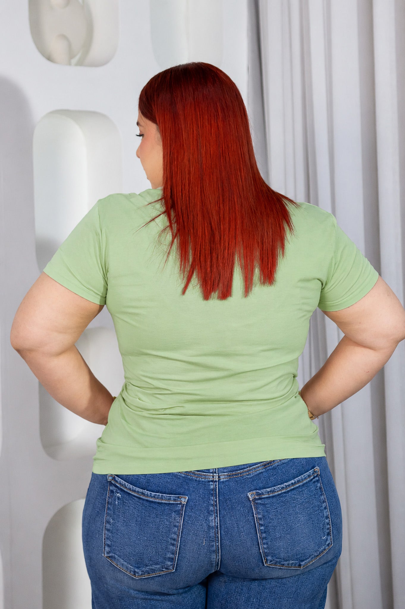 Playera Curvy Cuello Redondo Manga Corta Básica sage