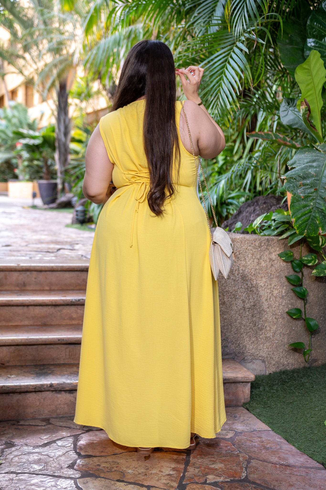 Maxi vestido c/pines amarillo