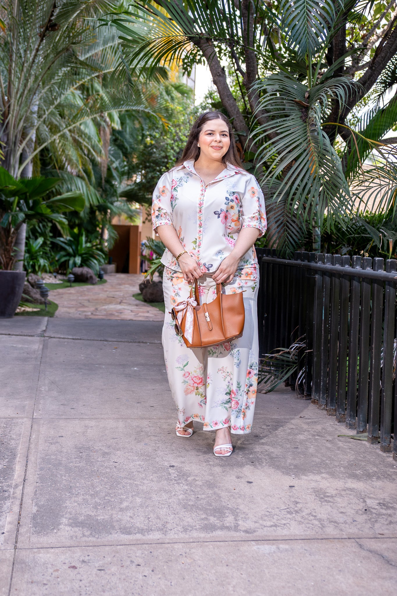 SI QUIERES VERTE ELEGANTE SIN LLEVAR VESTIDO este te resuelve perfecto