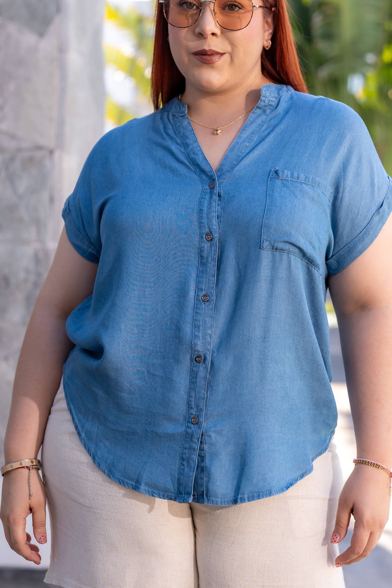 Camisa denim con bolsa cla