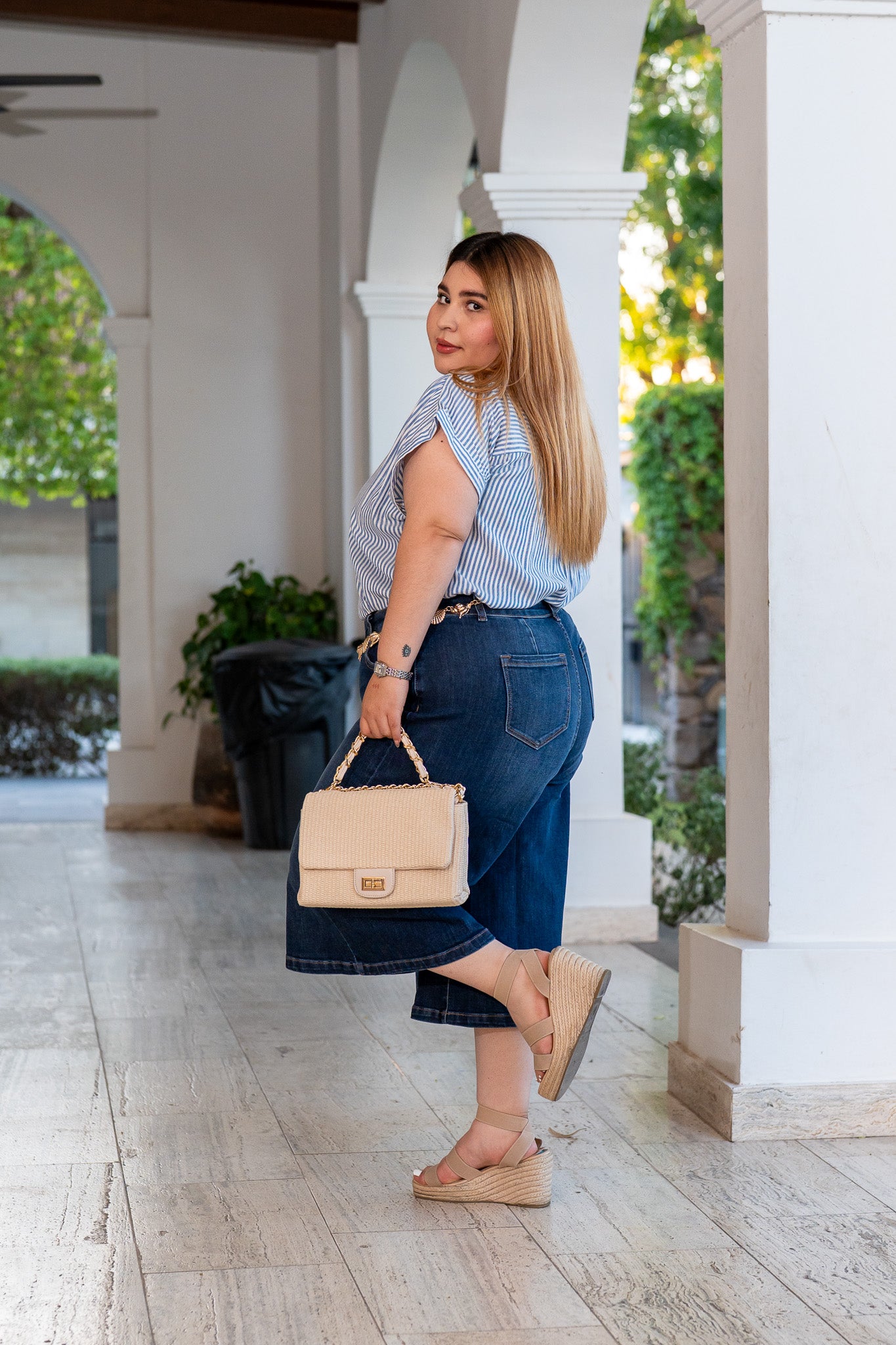 Bermudas Curvy Recto Liso Oscuro Largo Clásico Casual