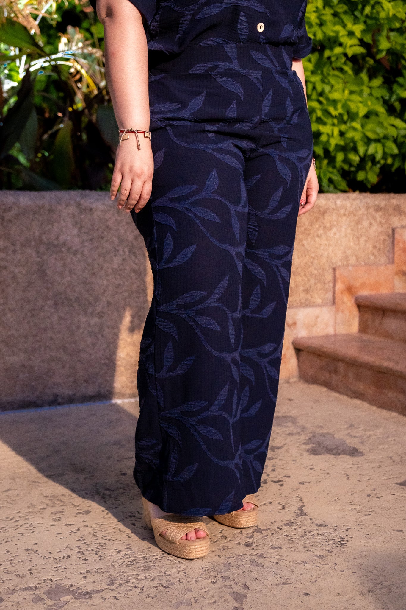 Conjunto Curvy Pantalón y Camisa Texturizado Azul Cintura Elástica