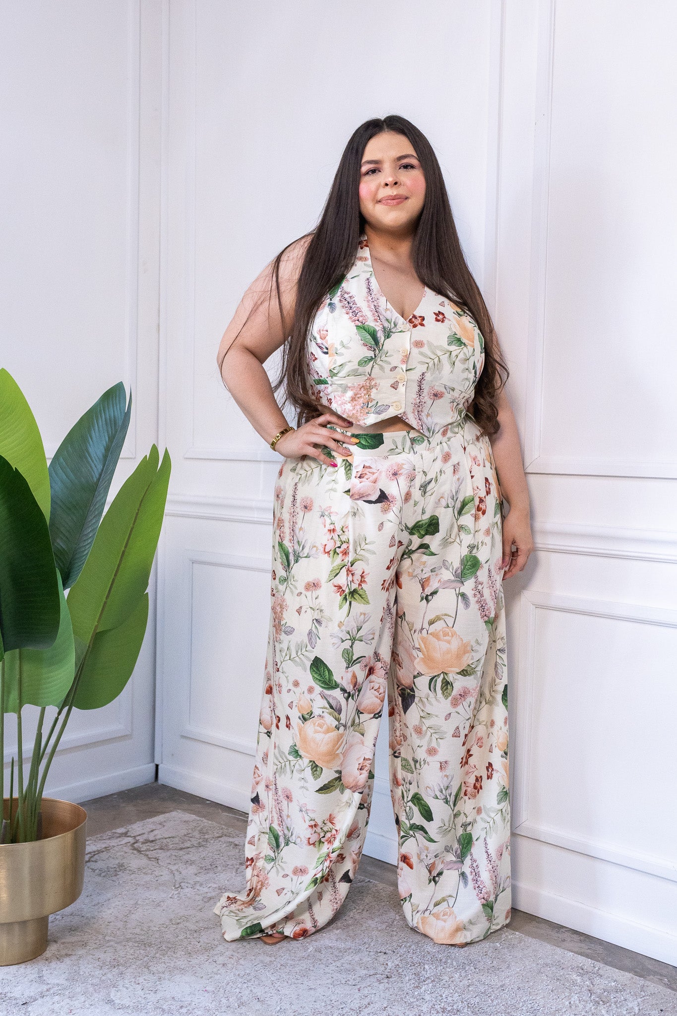 Conjunto 2 piezas, pantalón y blusa halter de lino, fémina, ligero y perfecto para eventos de día.