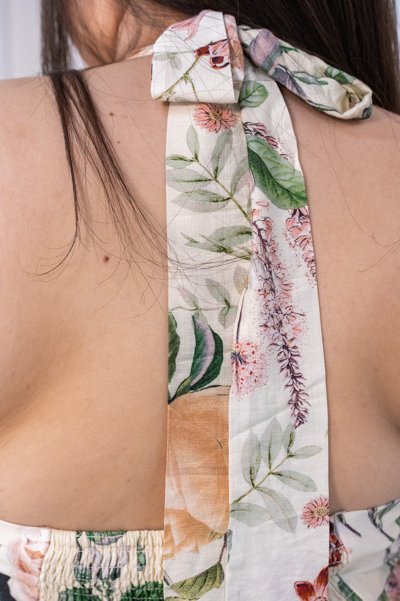 Conjunto 2 piezas, pantalón y blusa halter de lino, fémina, ligero y perfecto para eventos de día.