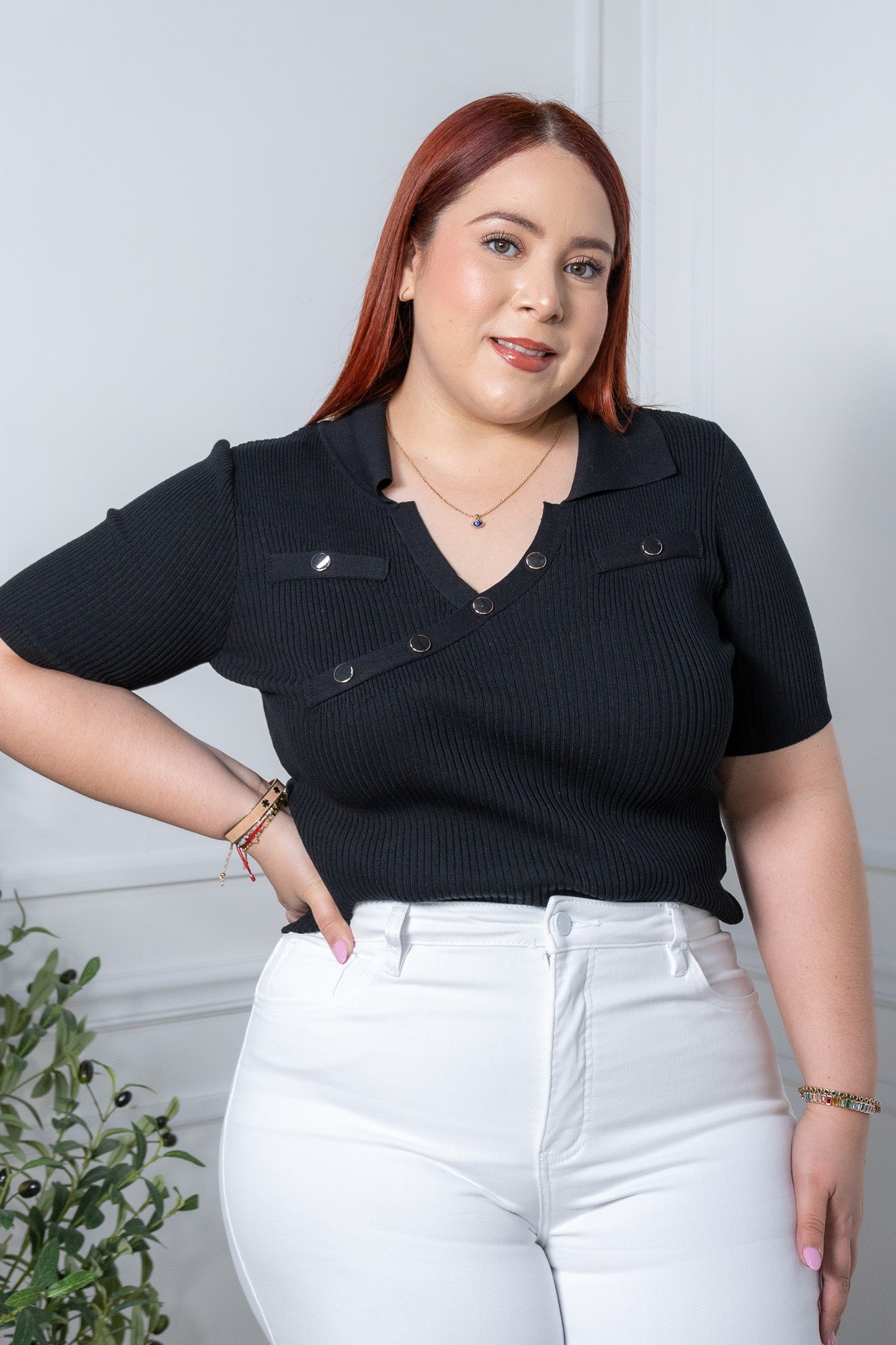 Blusa canalada c/botones negra