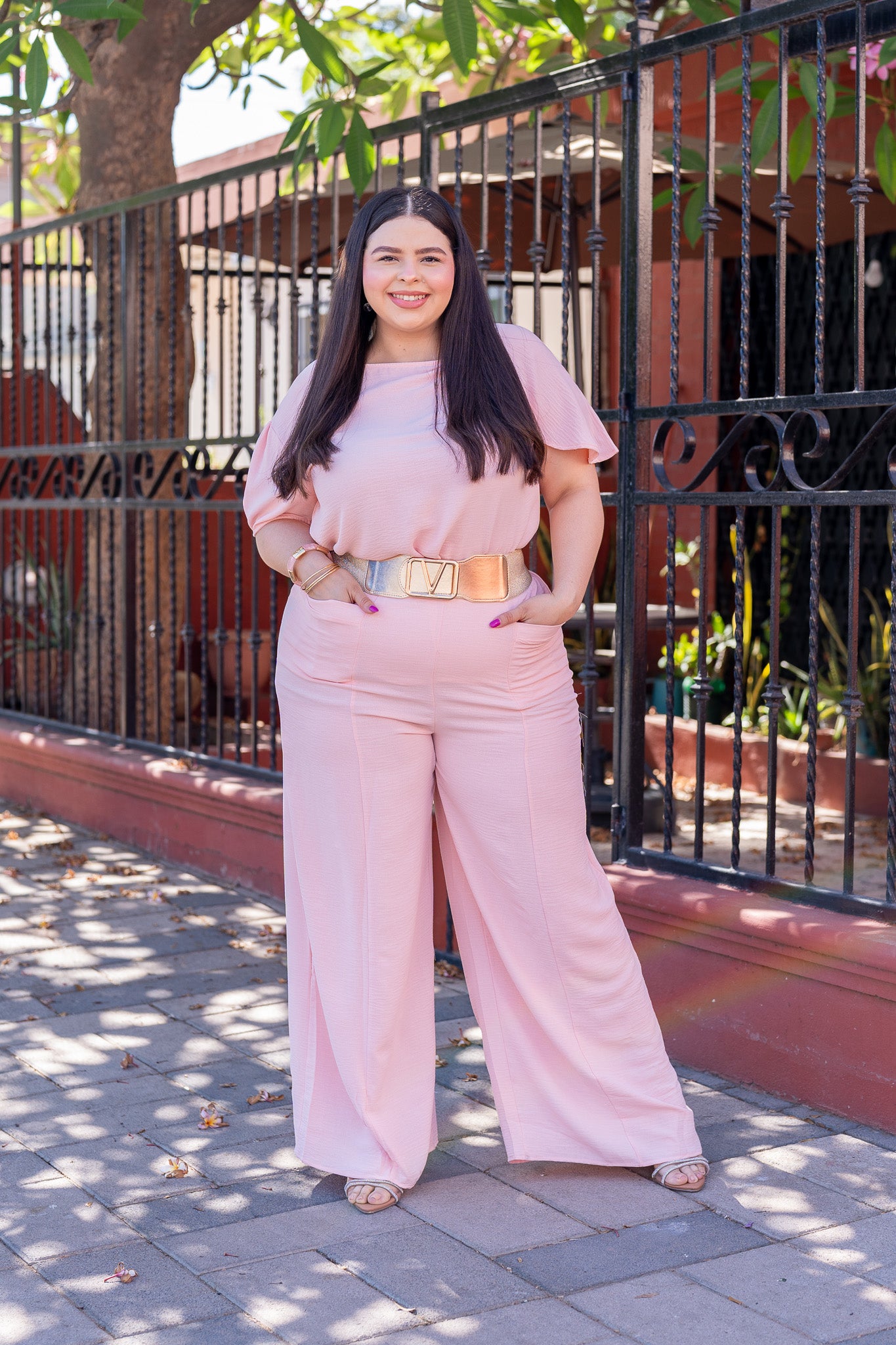Pantalón Curvy Palazzo Rosa Pastel con Cinturón de Paja Incluido