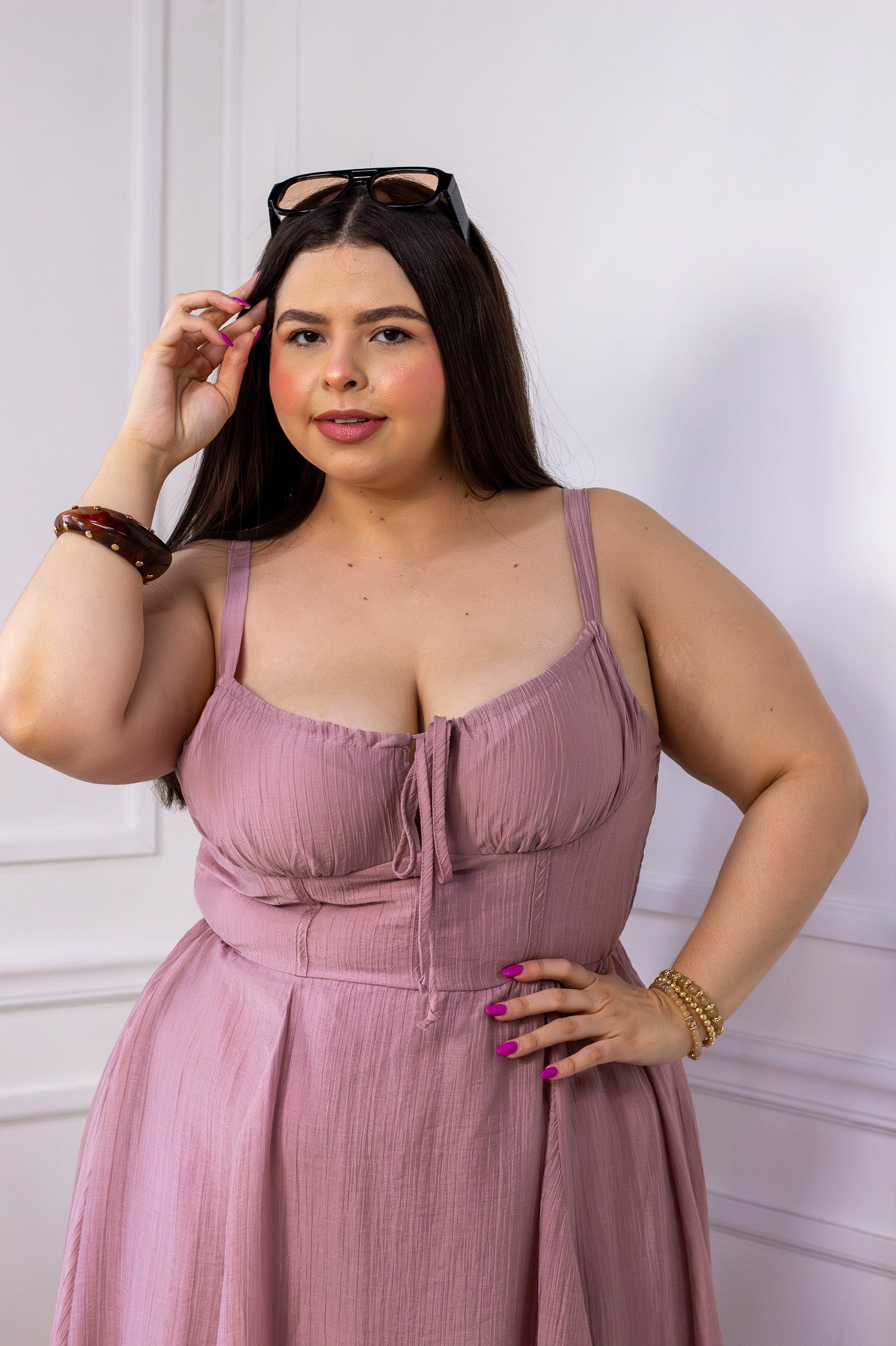 Vestido Curvy Midi Rosa Palo Tirantes Lazo Frente