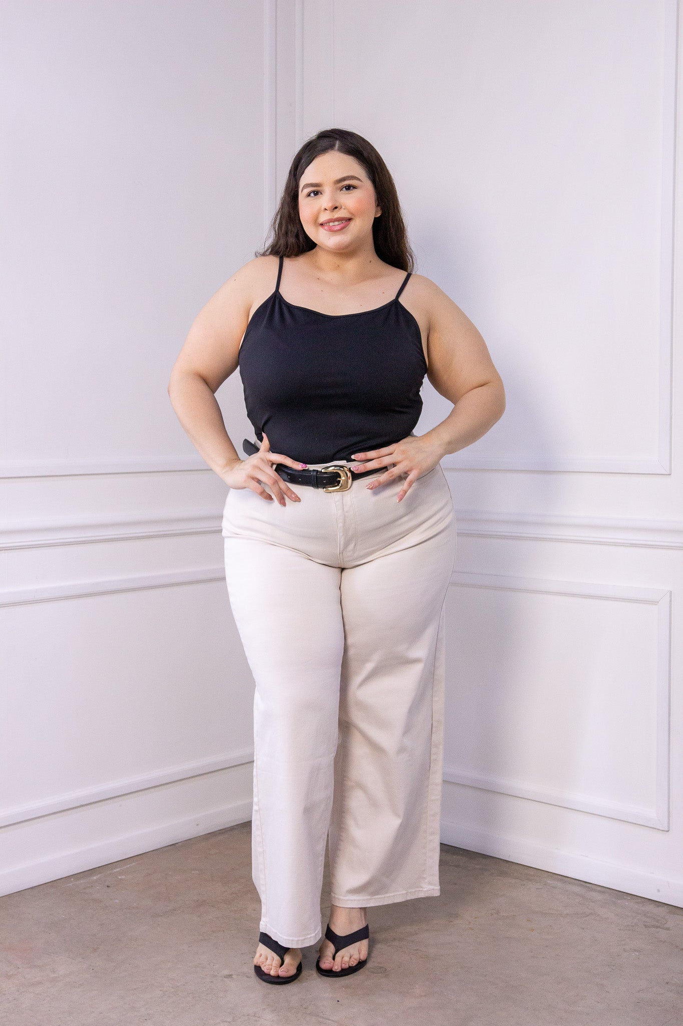 Blusa Curvy Tirantes Licra Negra Básica Esencial