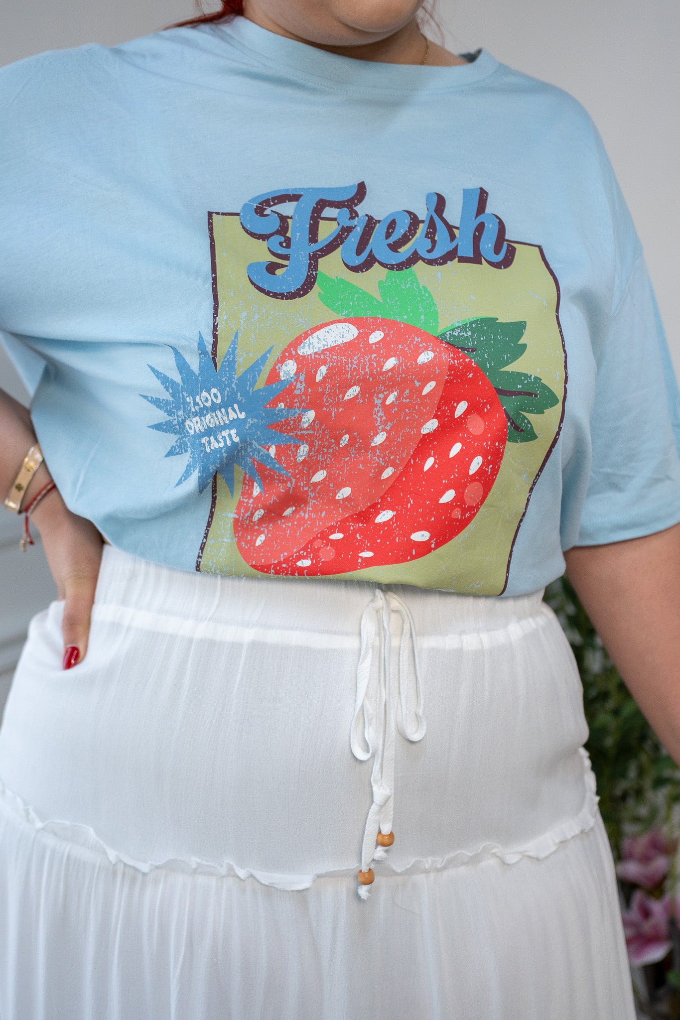 Playera Curvy Oversize Fresh Strawberry Vibes Azul Cielo