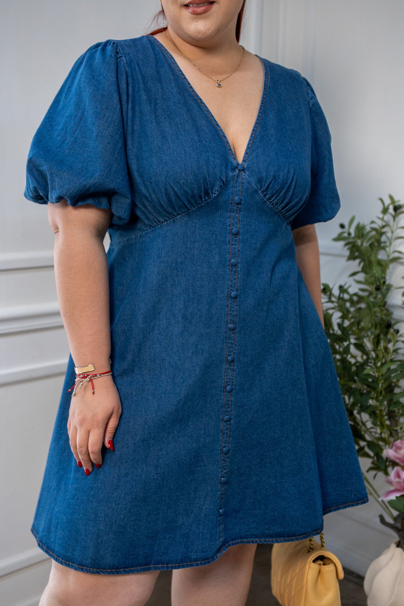 Vestido Denim Curvy Manga Globo Escote V
