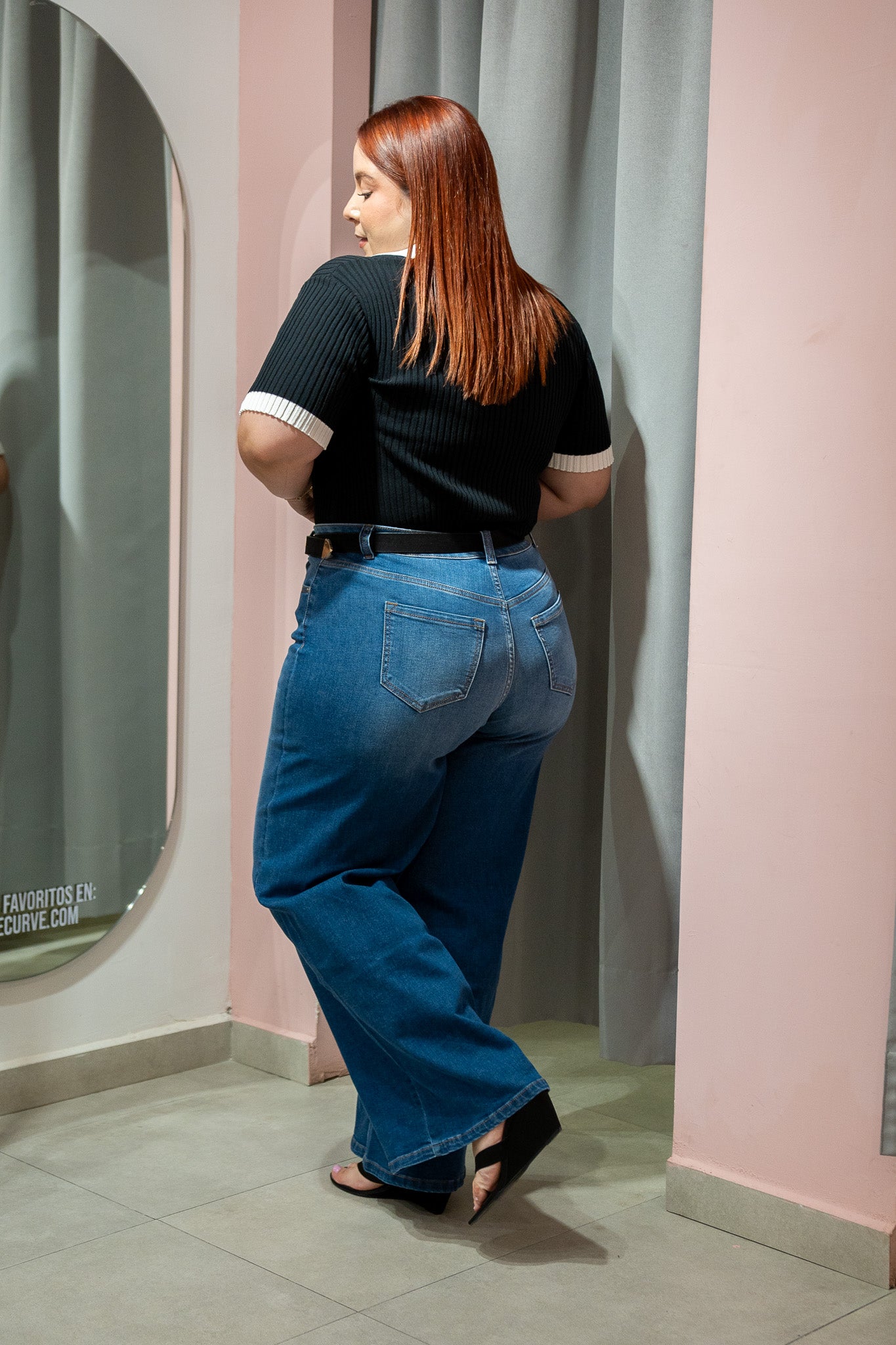 Jeans Curvy Baggy Liso Oscuro