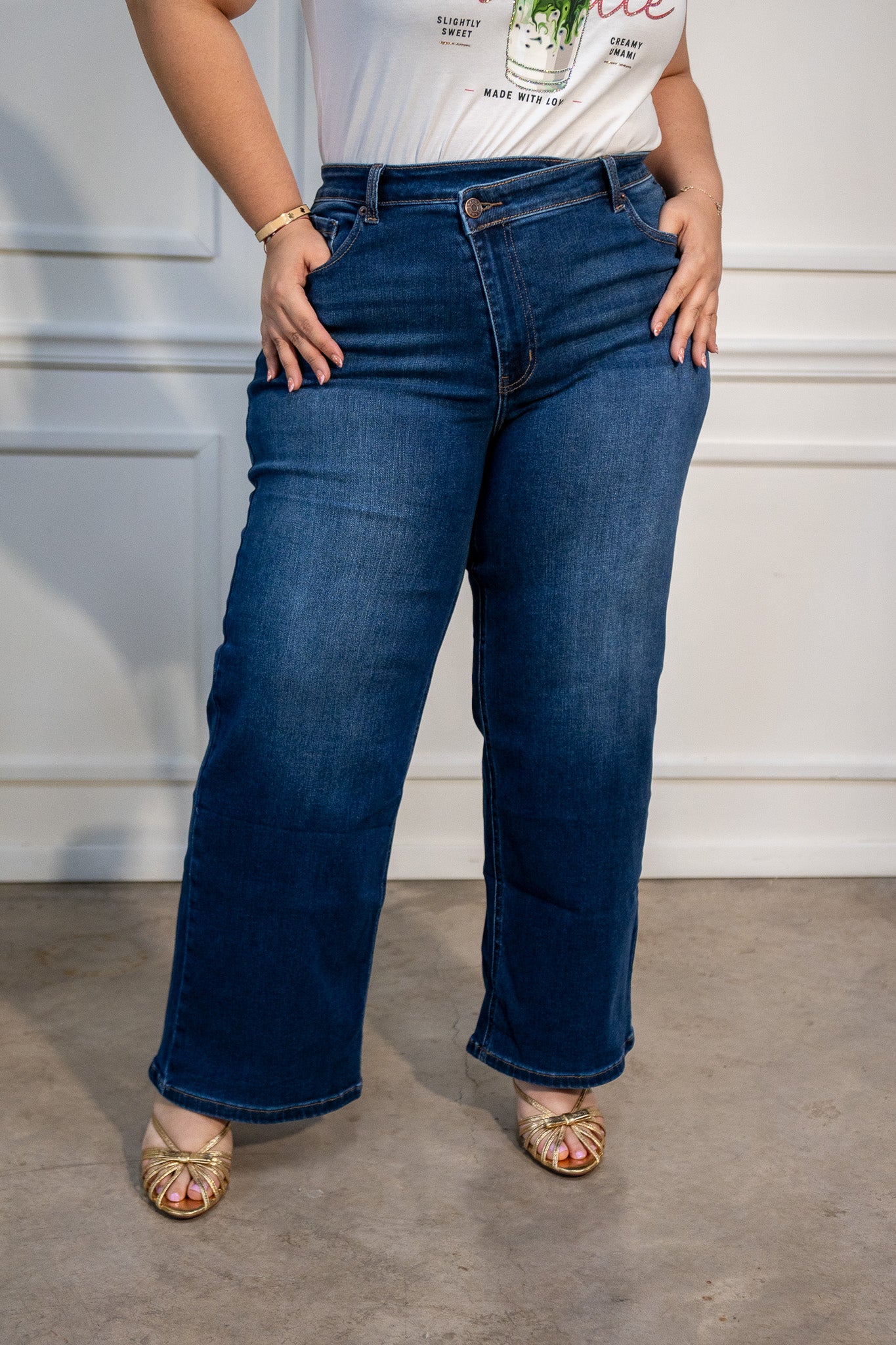 Jeans Curvy Recto Crossover Oscuro