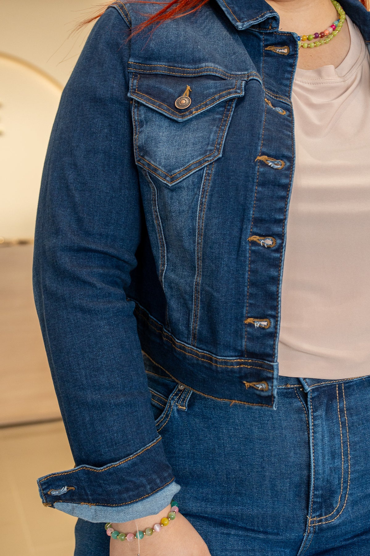 Chamarra Curvy Mezclilla Cropped Botones Denim Oscuro