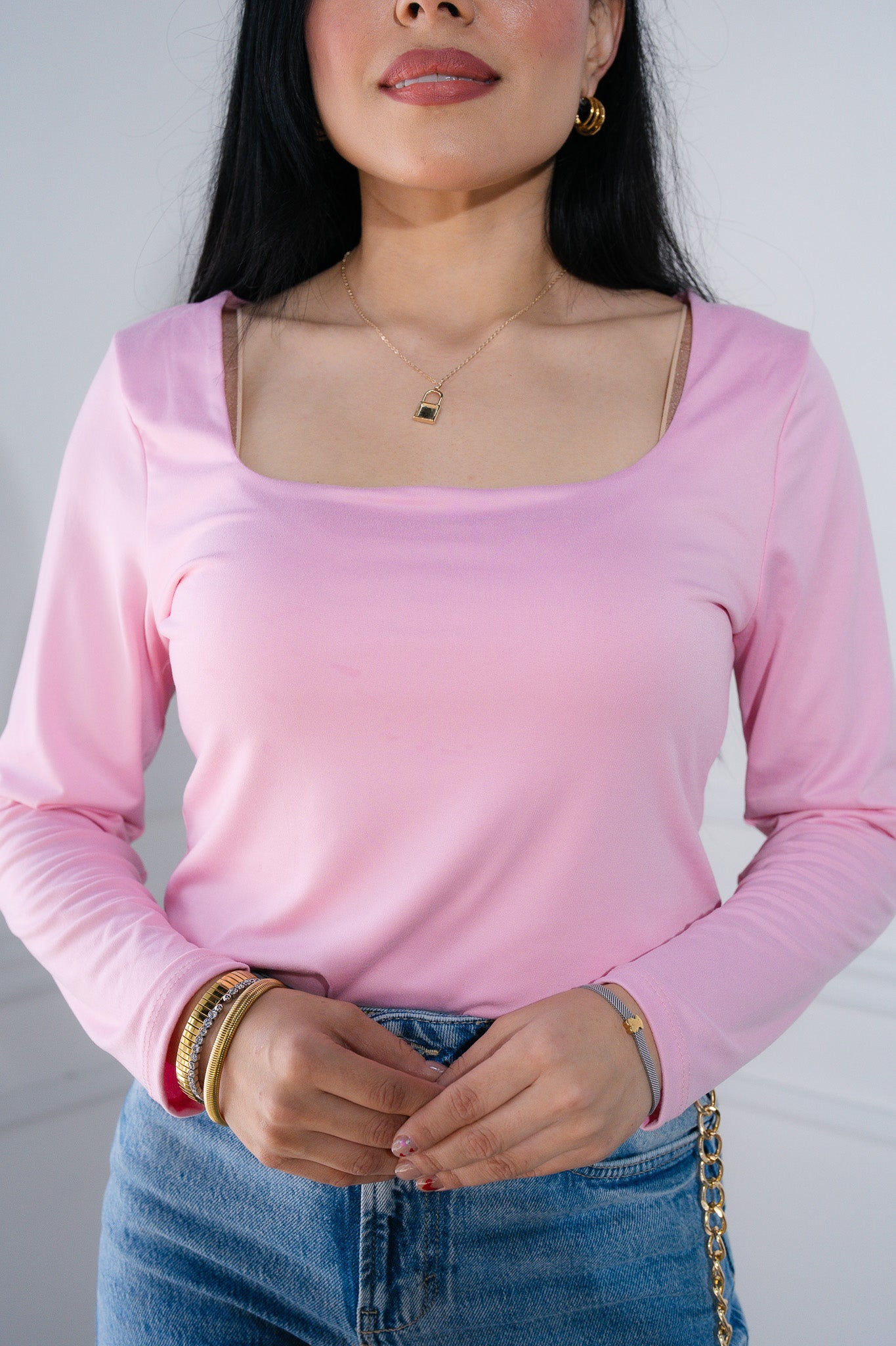 plain long-sleeved basic blouse
