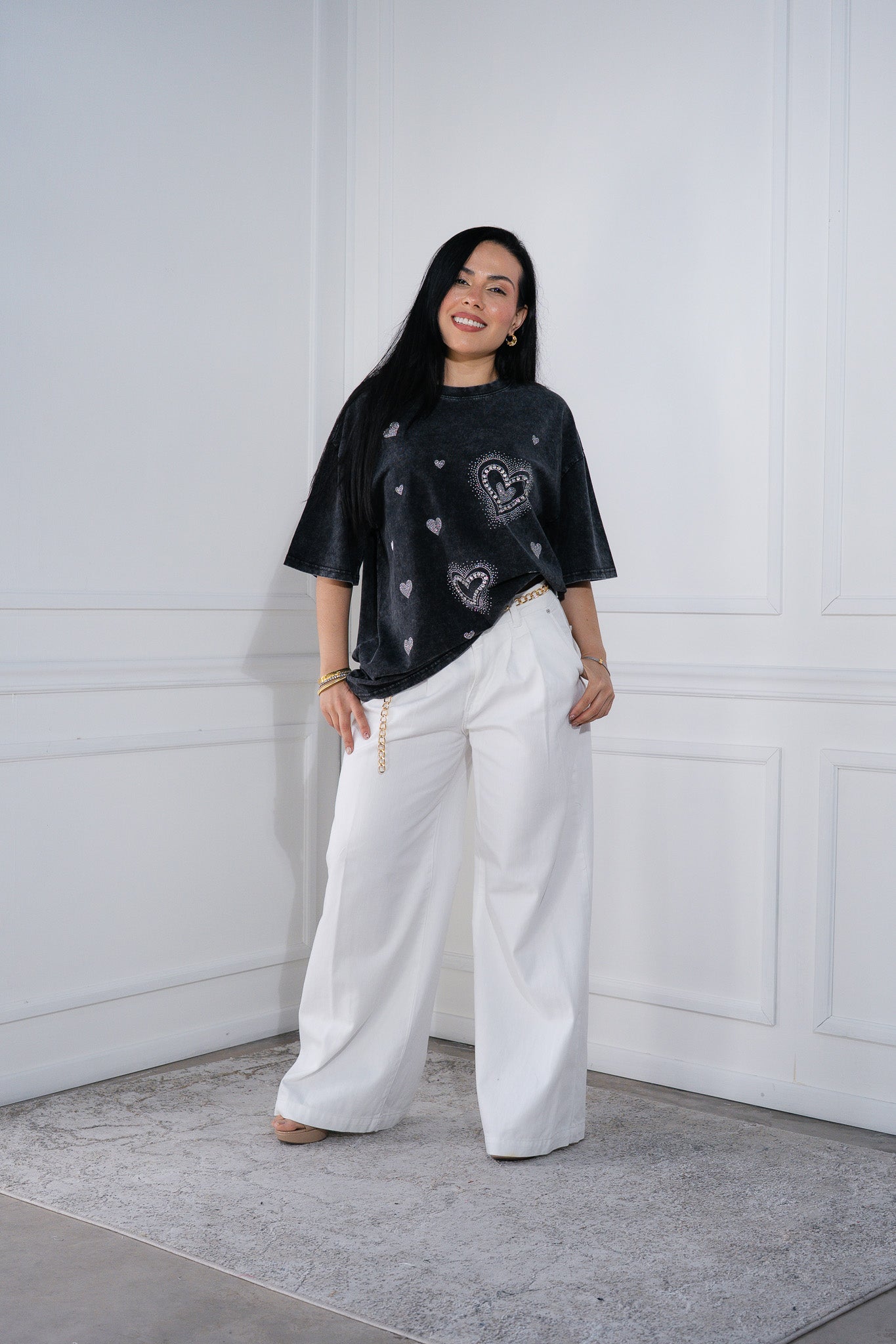 Playera corazones piedras neg