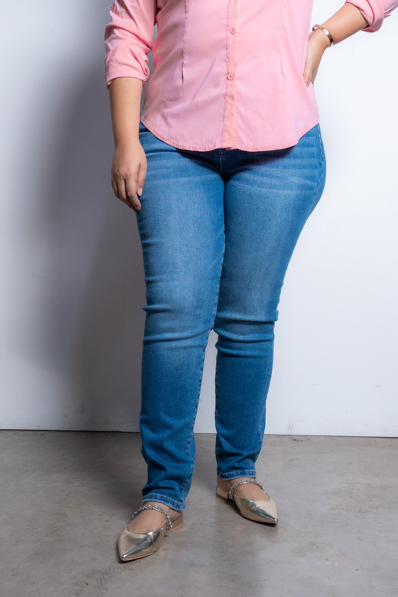Jeans Skinny Curvy Deslavado Oscuro Stretch Push Up