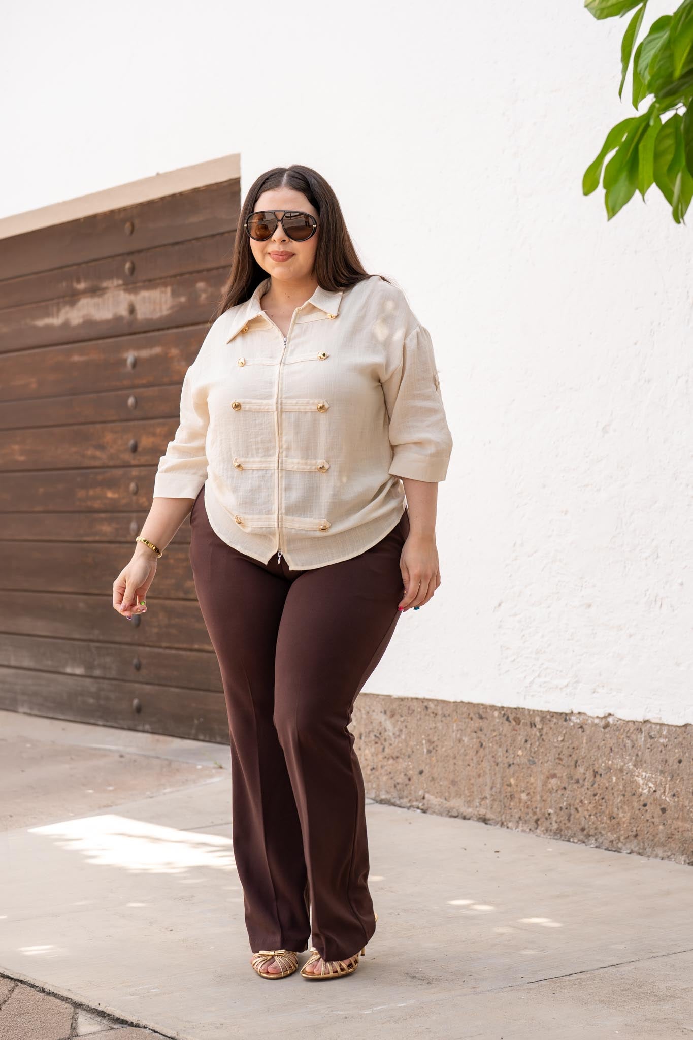 Pantalón Vestir con Bolsa Curvy Moka