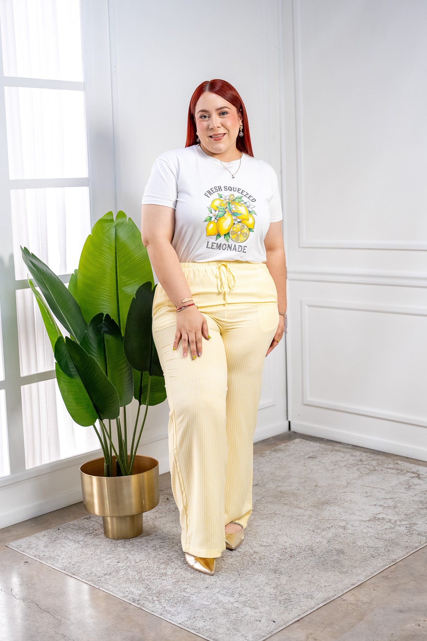 Playera Curvy Blanca Limones Algodón Premium Diseño Cítrico