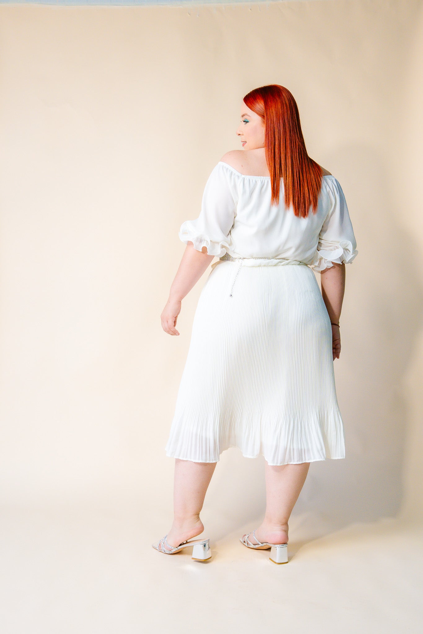 Vestido Plisado Liso Blanco Plus Size para Mujer