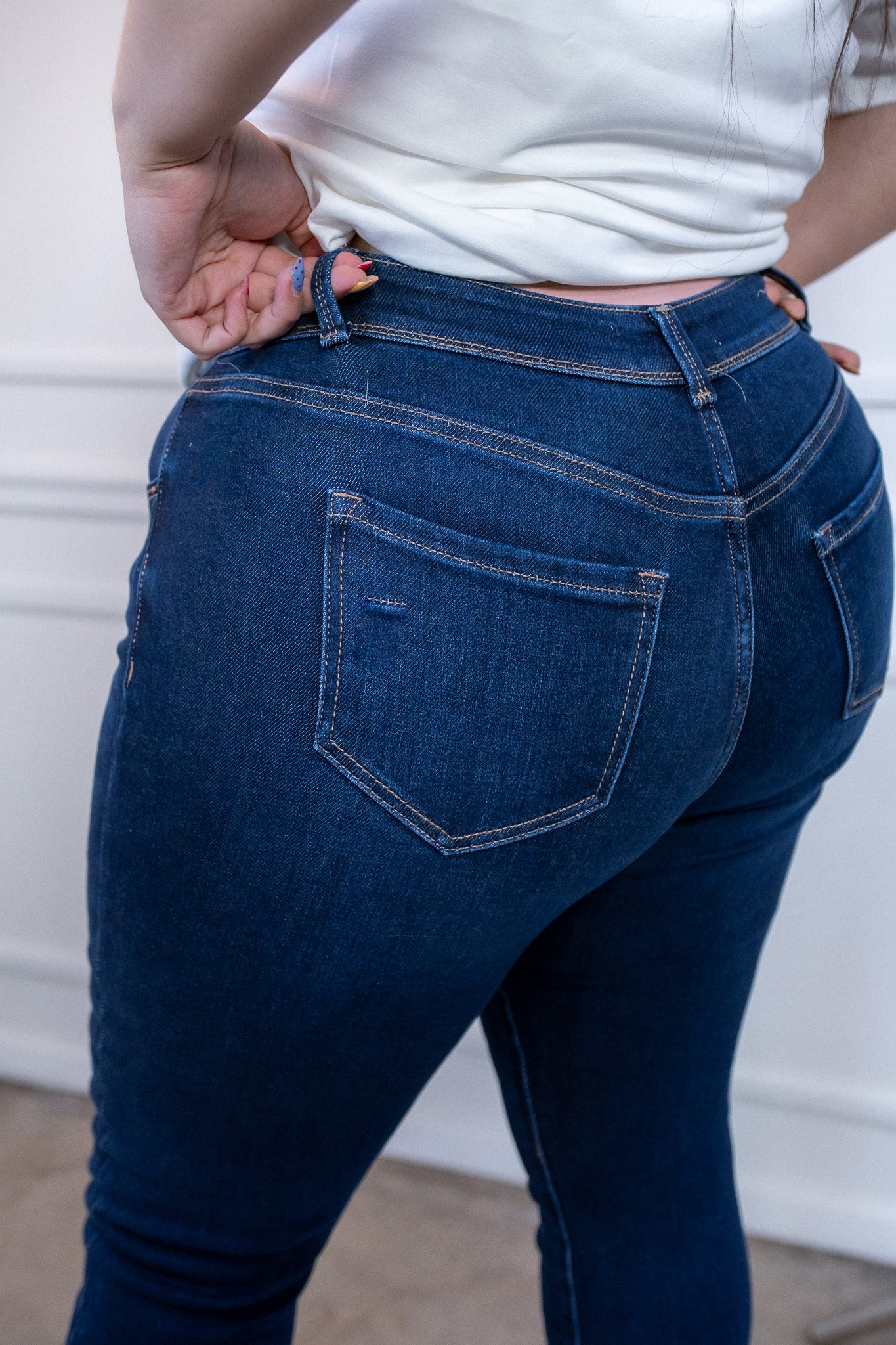Jeans Curvy Skinny Liso Oscuro Stretch Estiliza Silueta