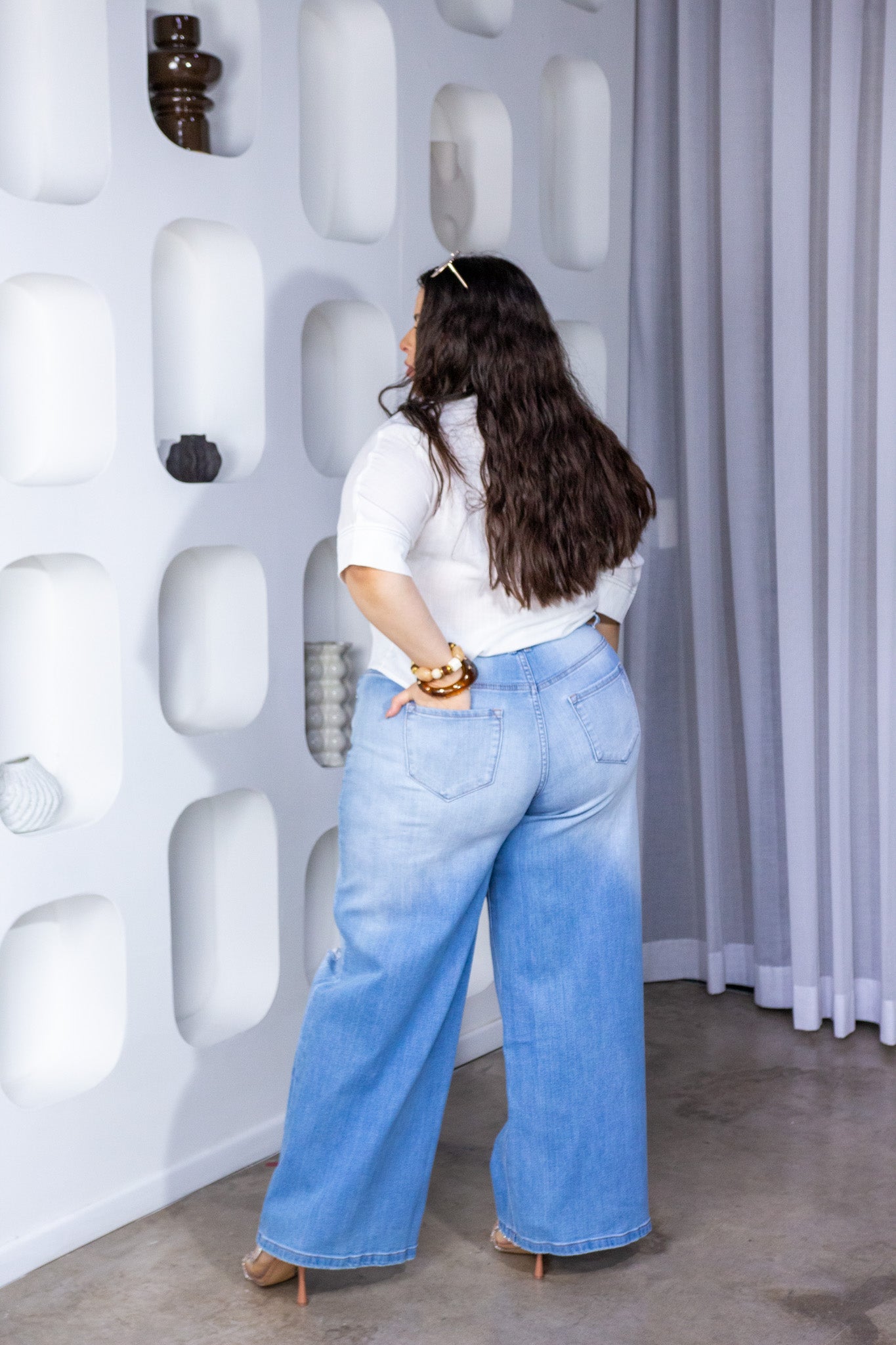 Jeans Curvy Wide Leg Rasgado Cintura Alta Azul Claro