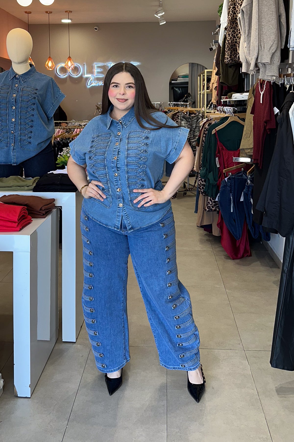 Camisa Curvy Denim Bordado Napoleón Azul Claro