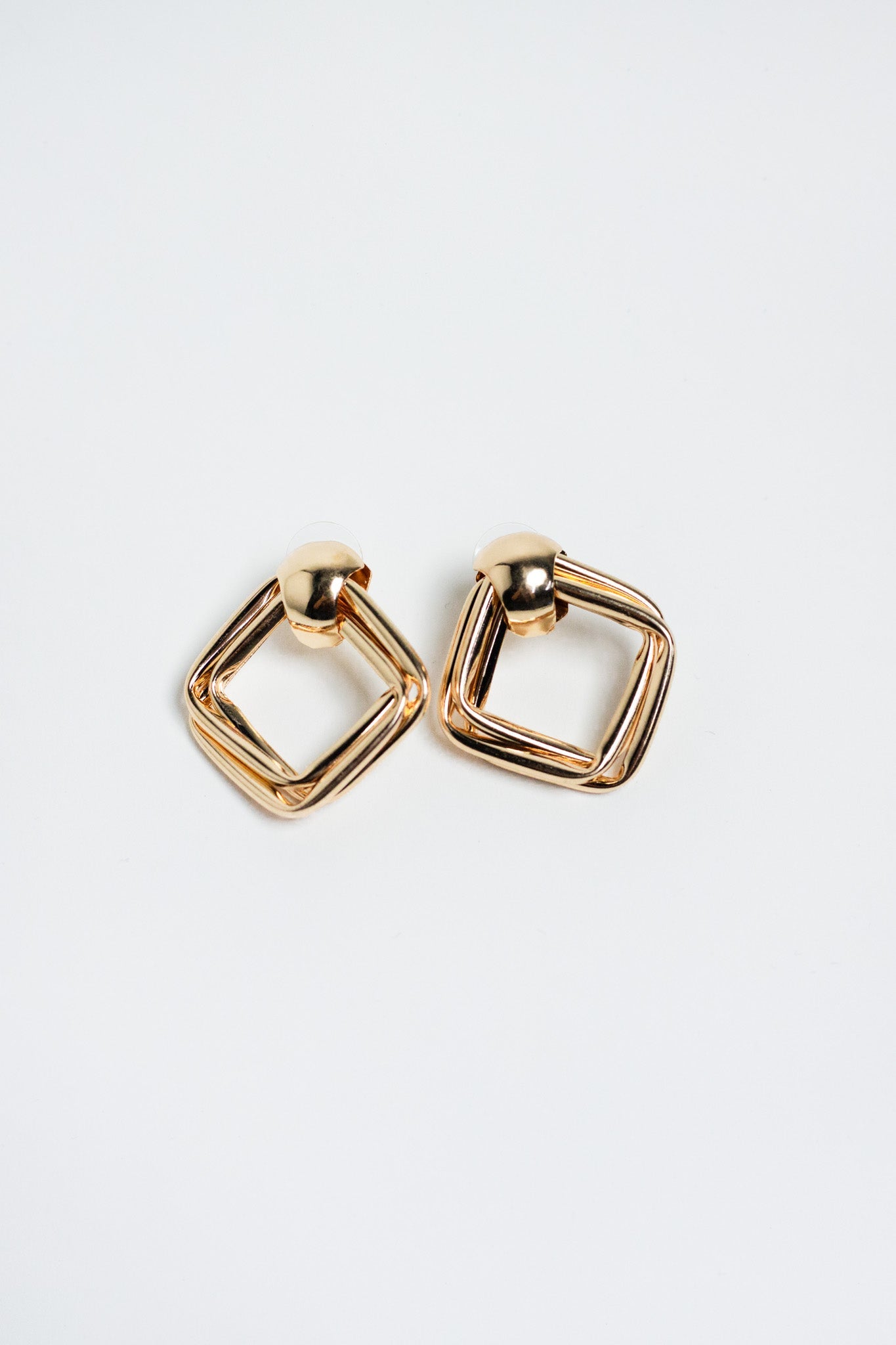 Arete Maxi Cuadro Dorado
