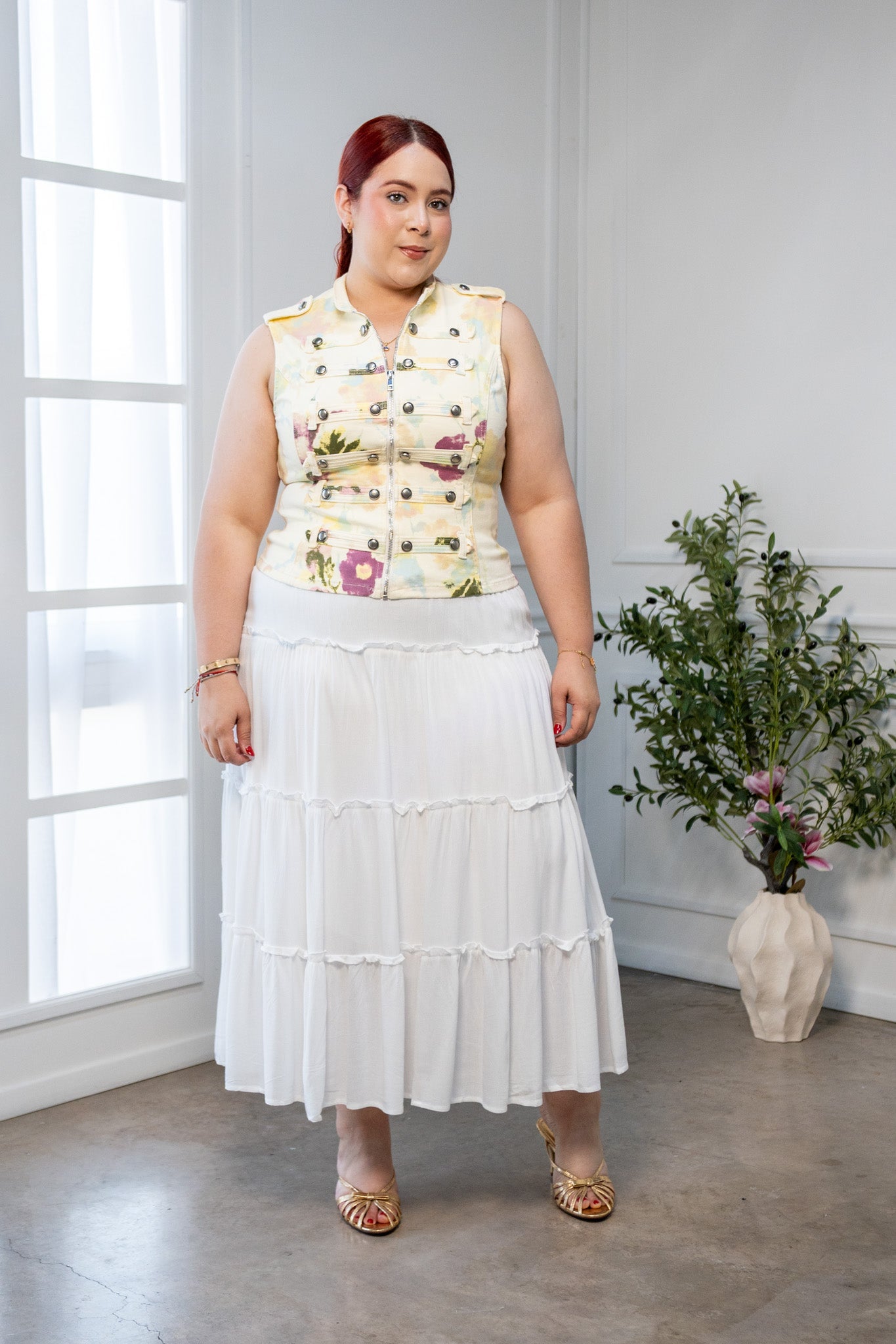 Maxi Falda Curvy Lisa Escalonada Blanca