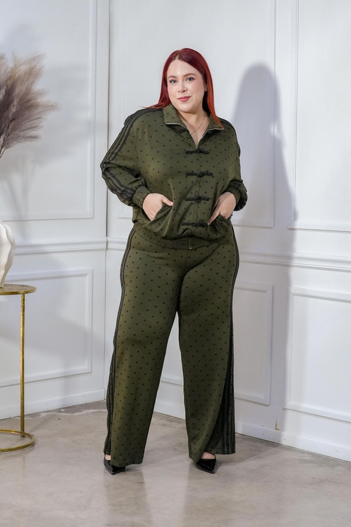 Set Curvy Camisa y Pantalón Polka Olivo