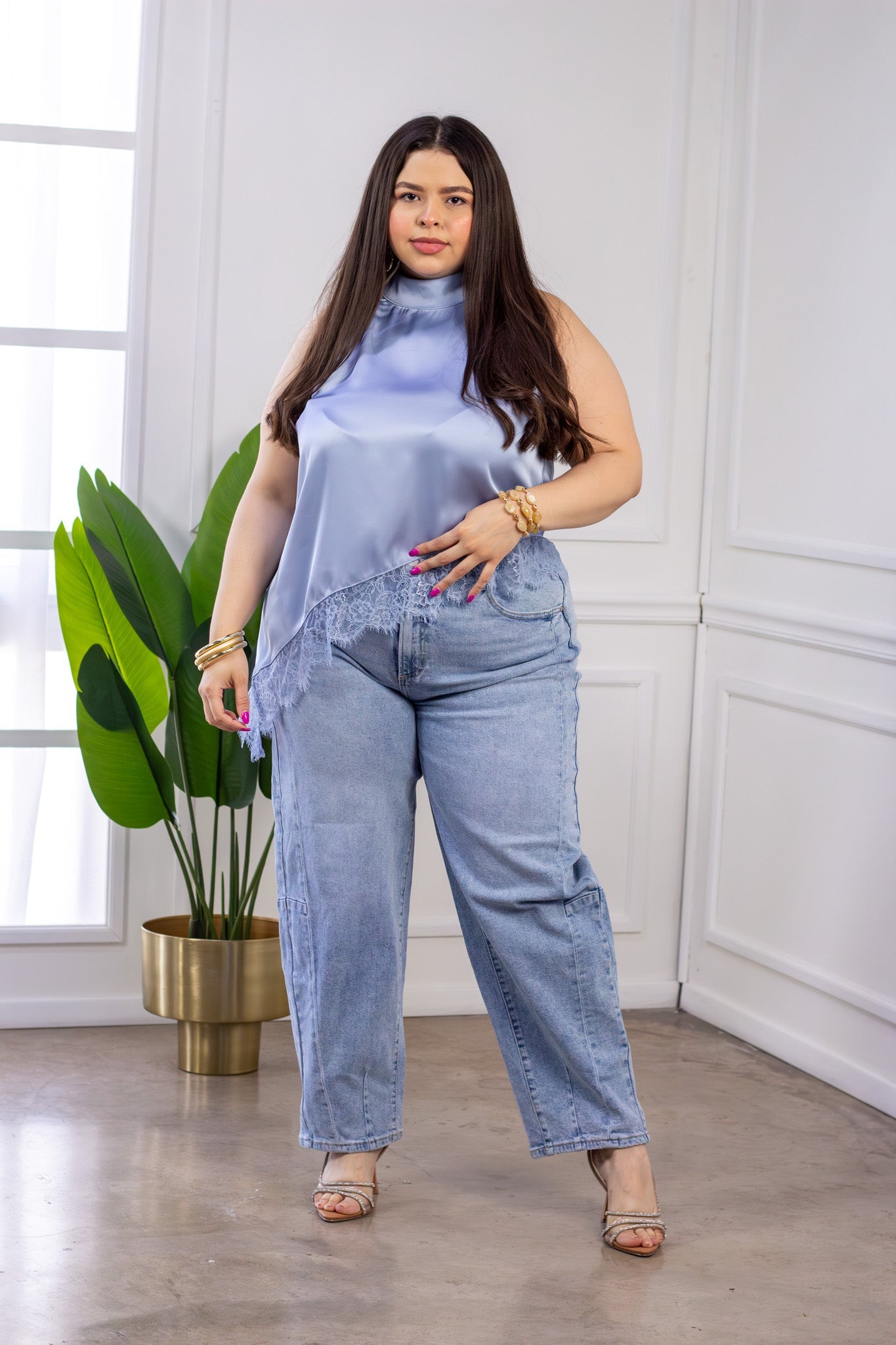 Blusa Curvy Halter Satín Encaje Azul - Vista 1