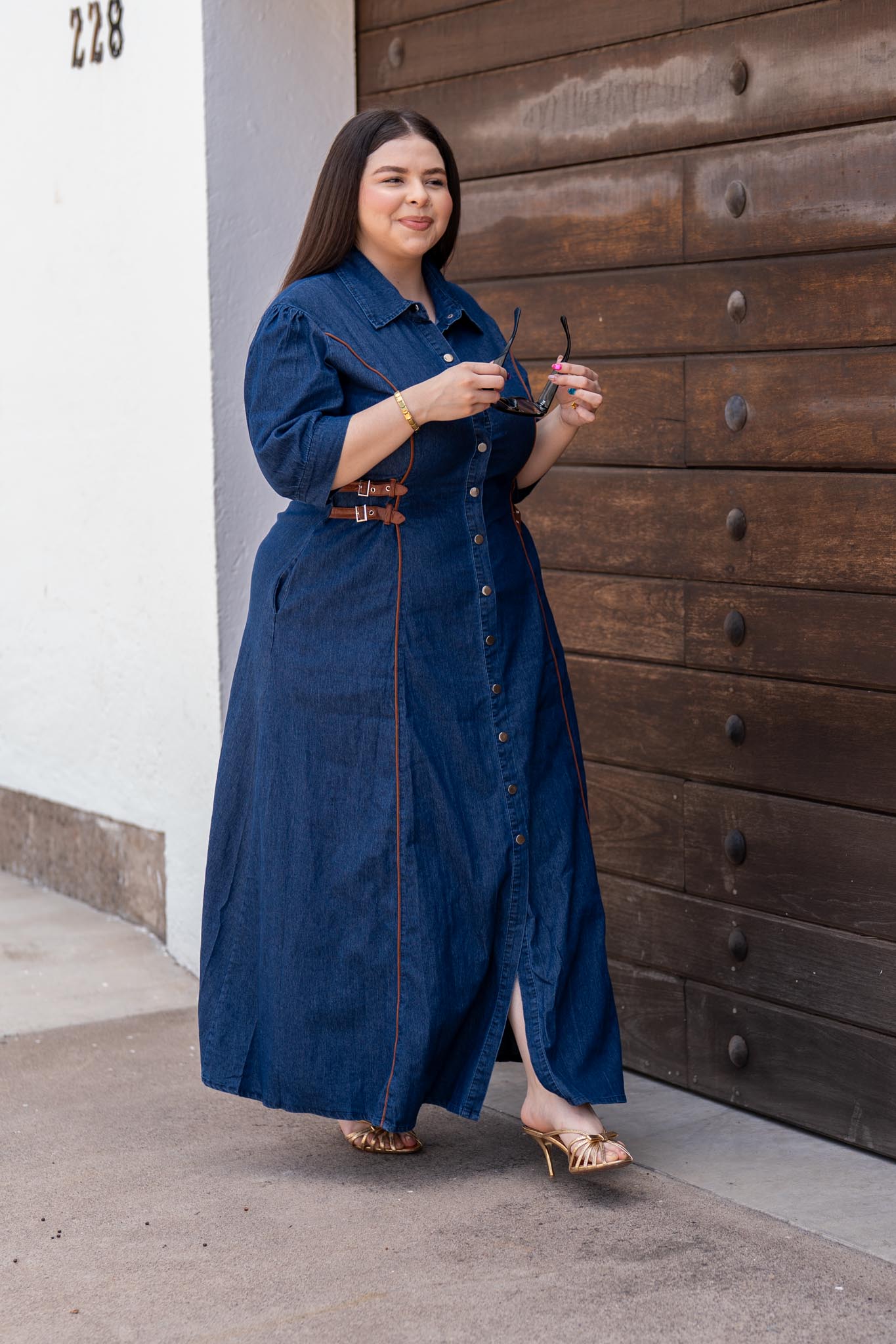 Maxi Vestido Camisero Denim con Cinturón Curvy Oscuro