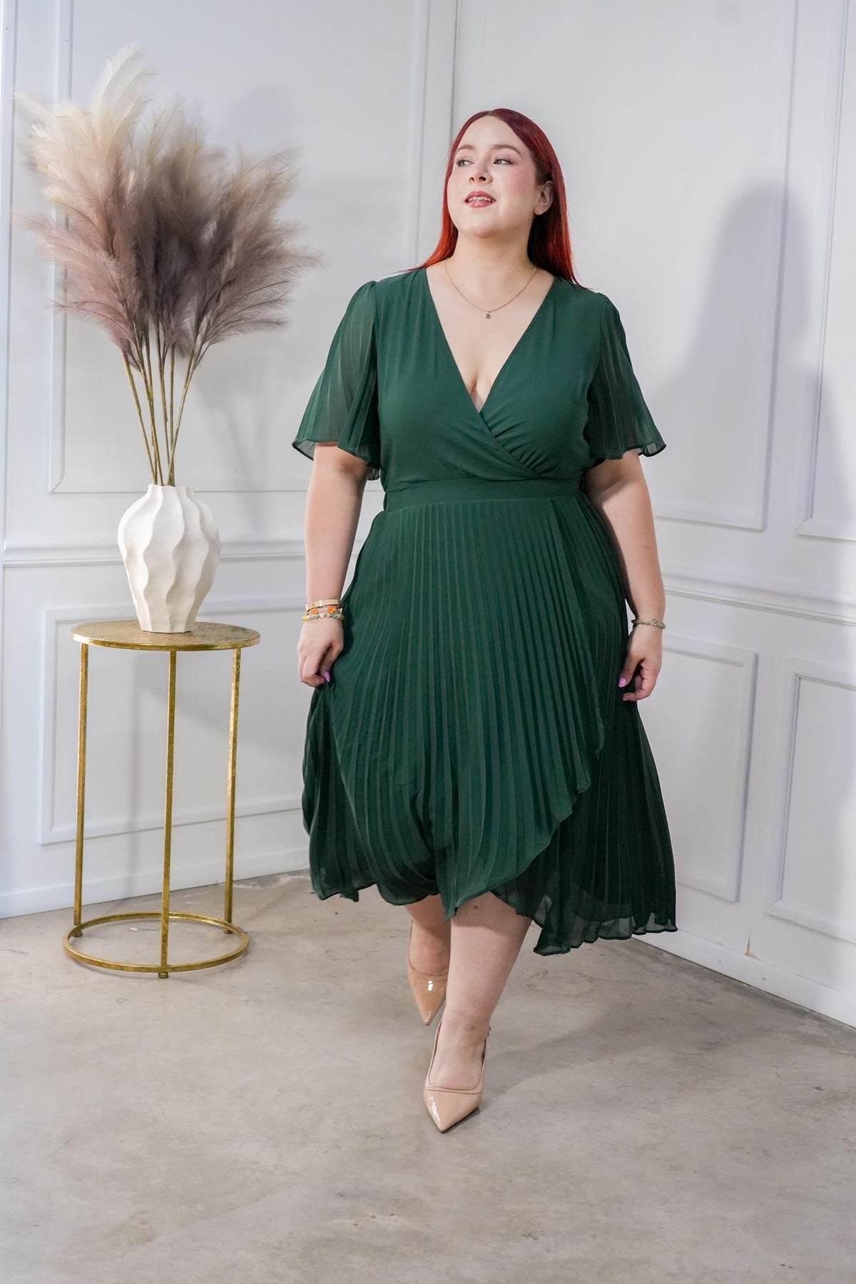 Vestido Curvy Escote V Plisado Verde