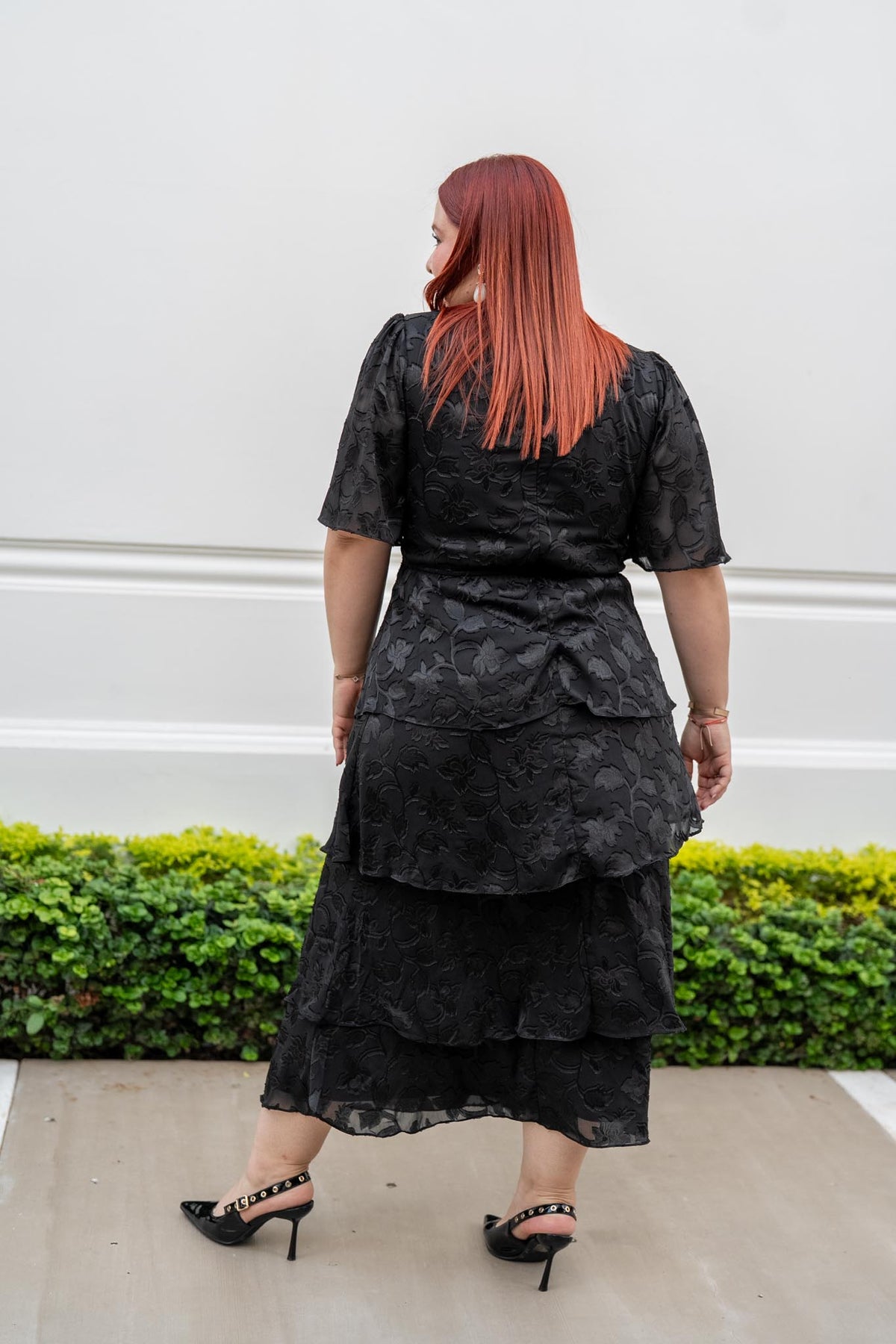 Vestido Curvy Holanes Textura Flores Negro