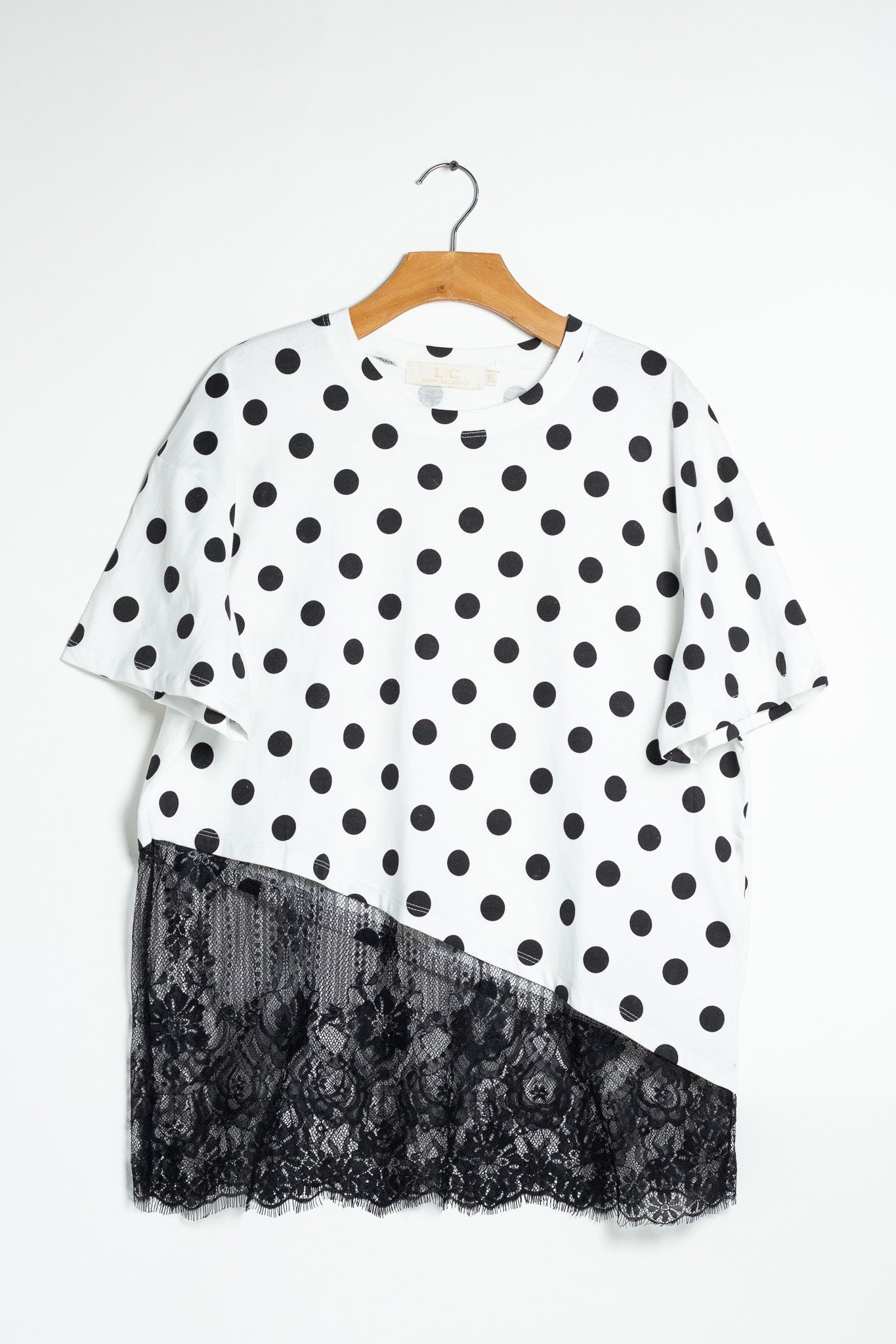 Blusa Curvy Polka con Encaje Talla Extra