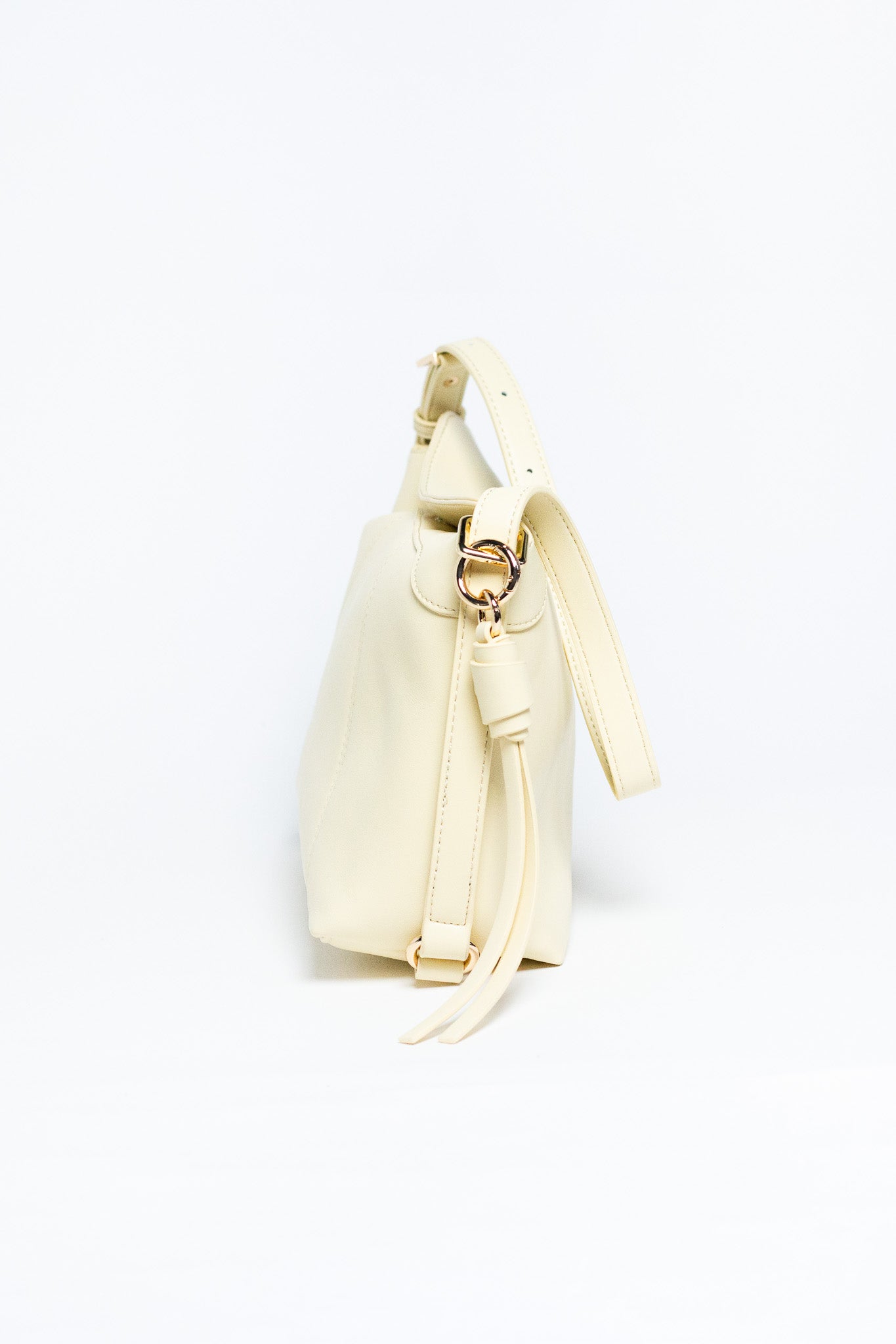 Bolsa Hobo Lisa Básica Amarillo Mantequilla