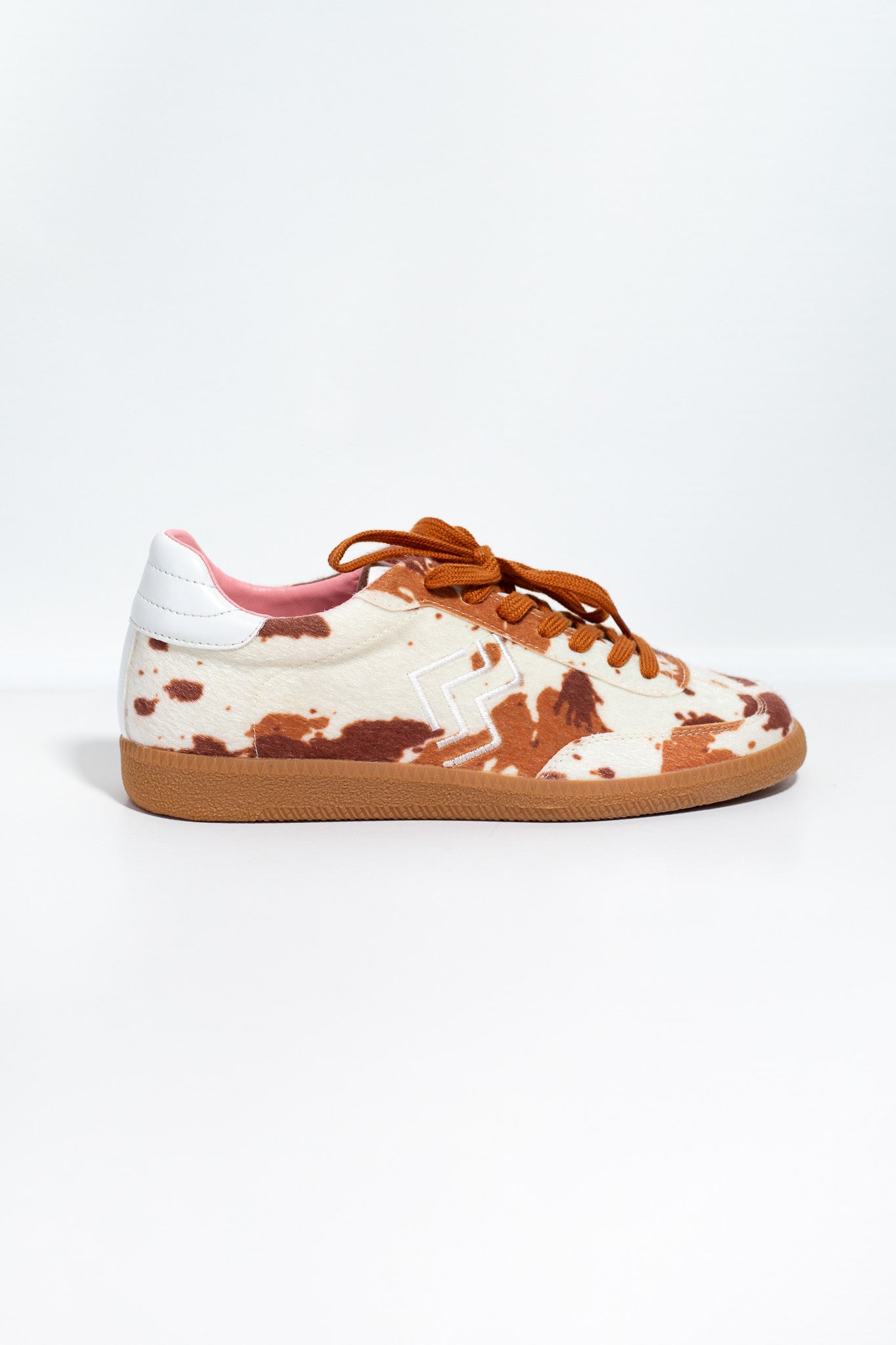 Tenis Gamuza Animal Print Café Plus-Friendly Statement Chic