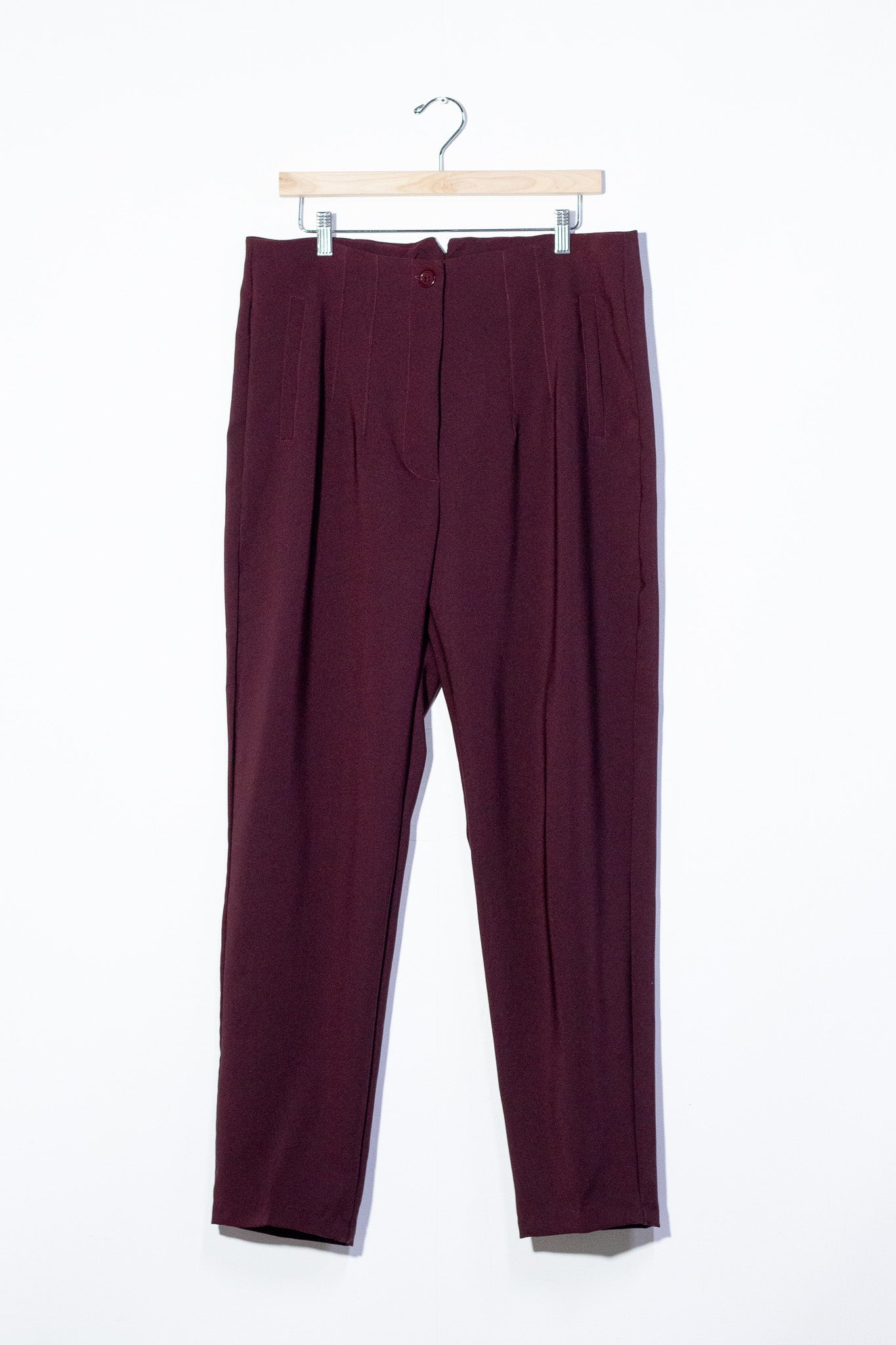 Pantalon tipo zara tinto