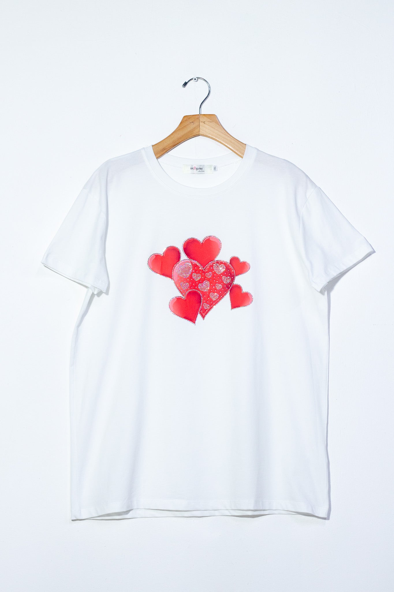Playera corazones piedras bca