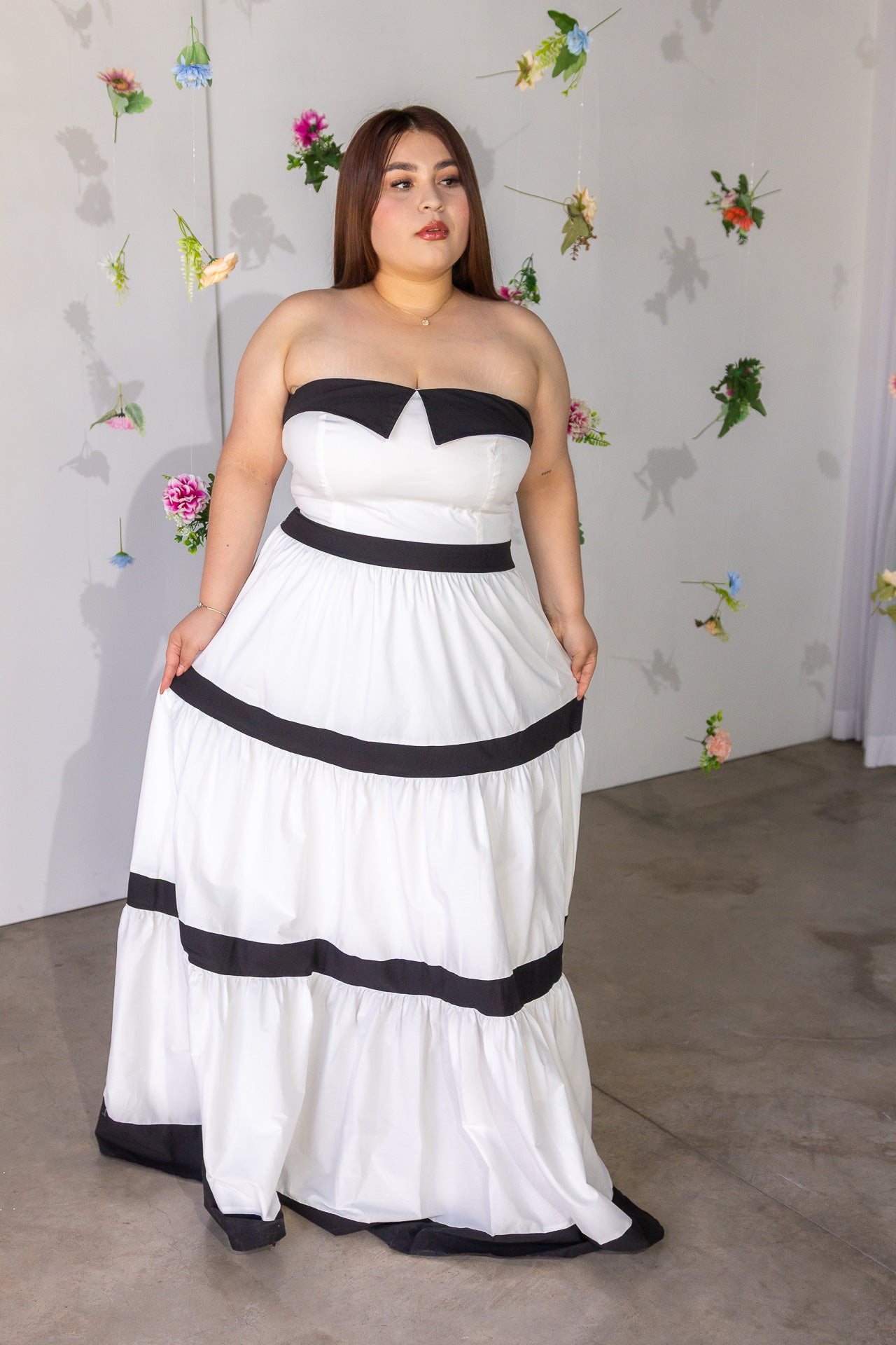 Maxi Vestido Curvy Strapless Blanco Femenino Statement Eventos