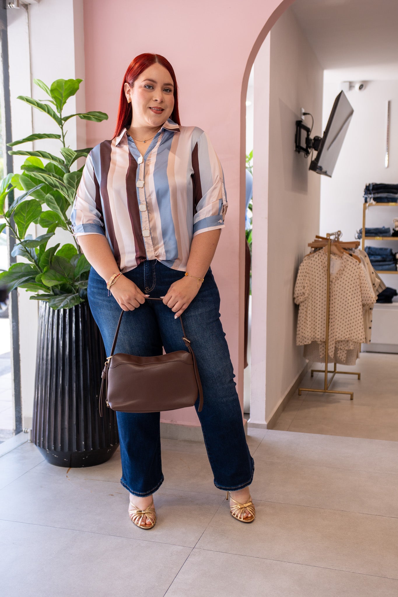 Jeans Curvy Recto Crop Cintura Alta Stretch Azul Denim Oscuro