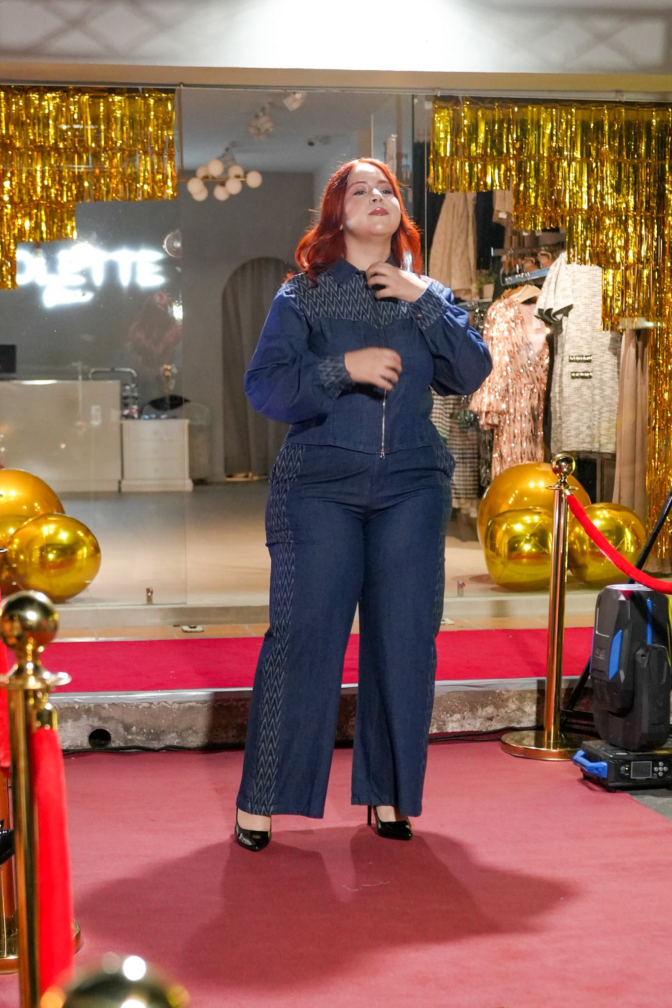 Conjunto chamarra estampada